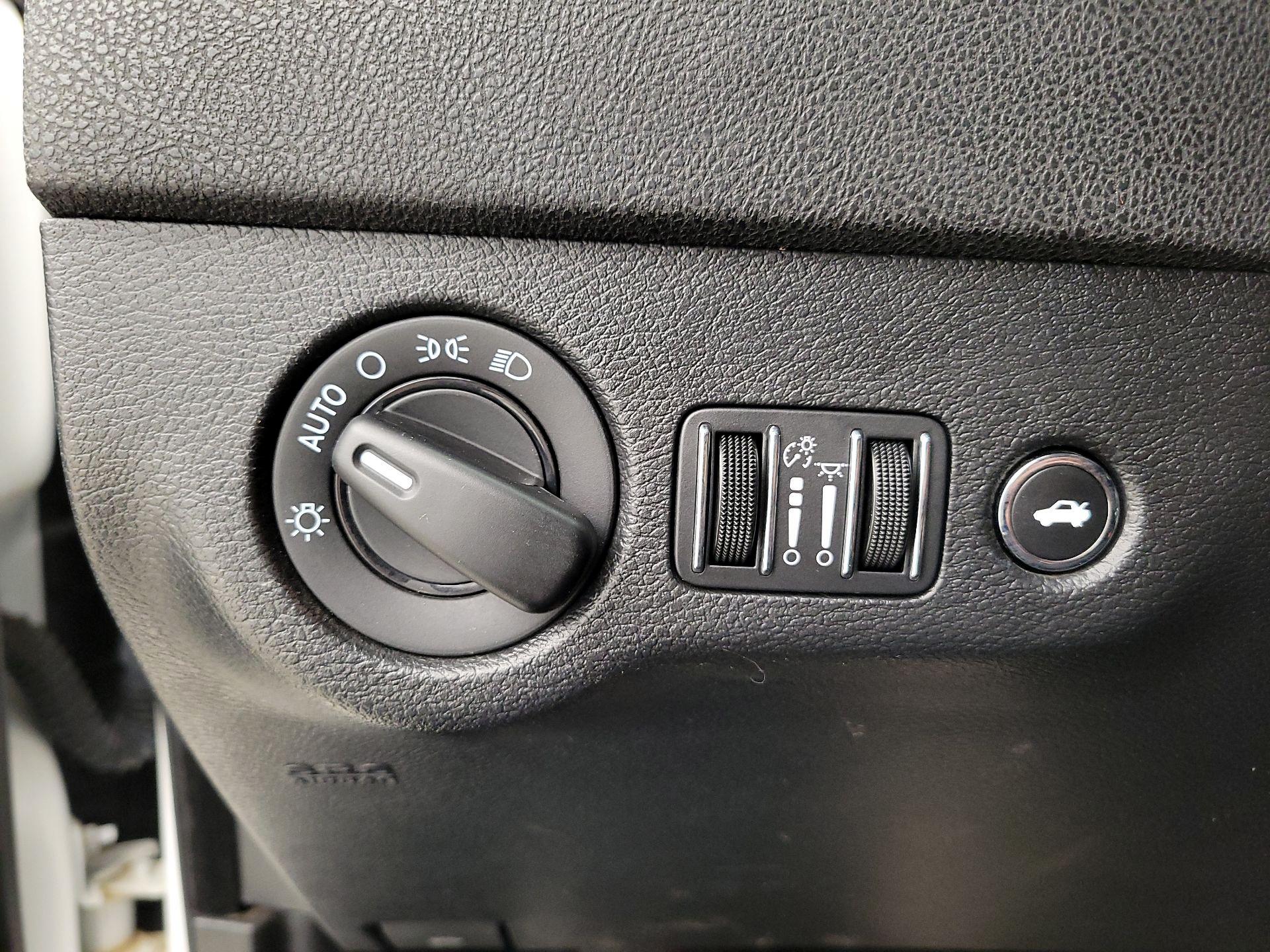 Thumbnail: 2022 Dodge Charger - 13