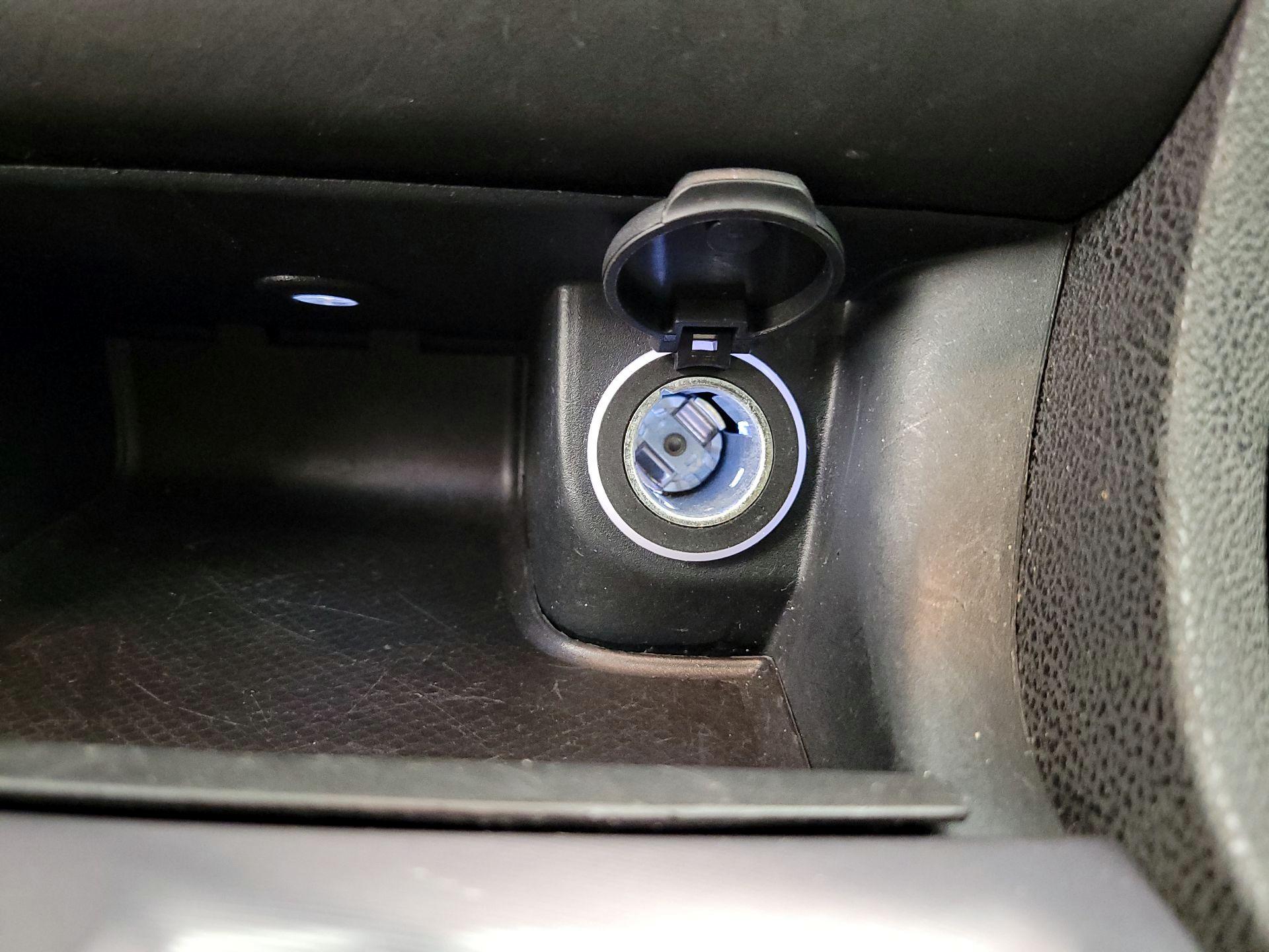 Thumbnail: 2022 Dodge Charger - 18