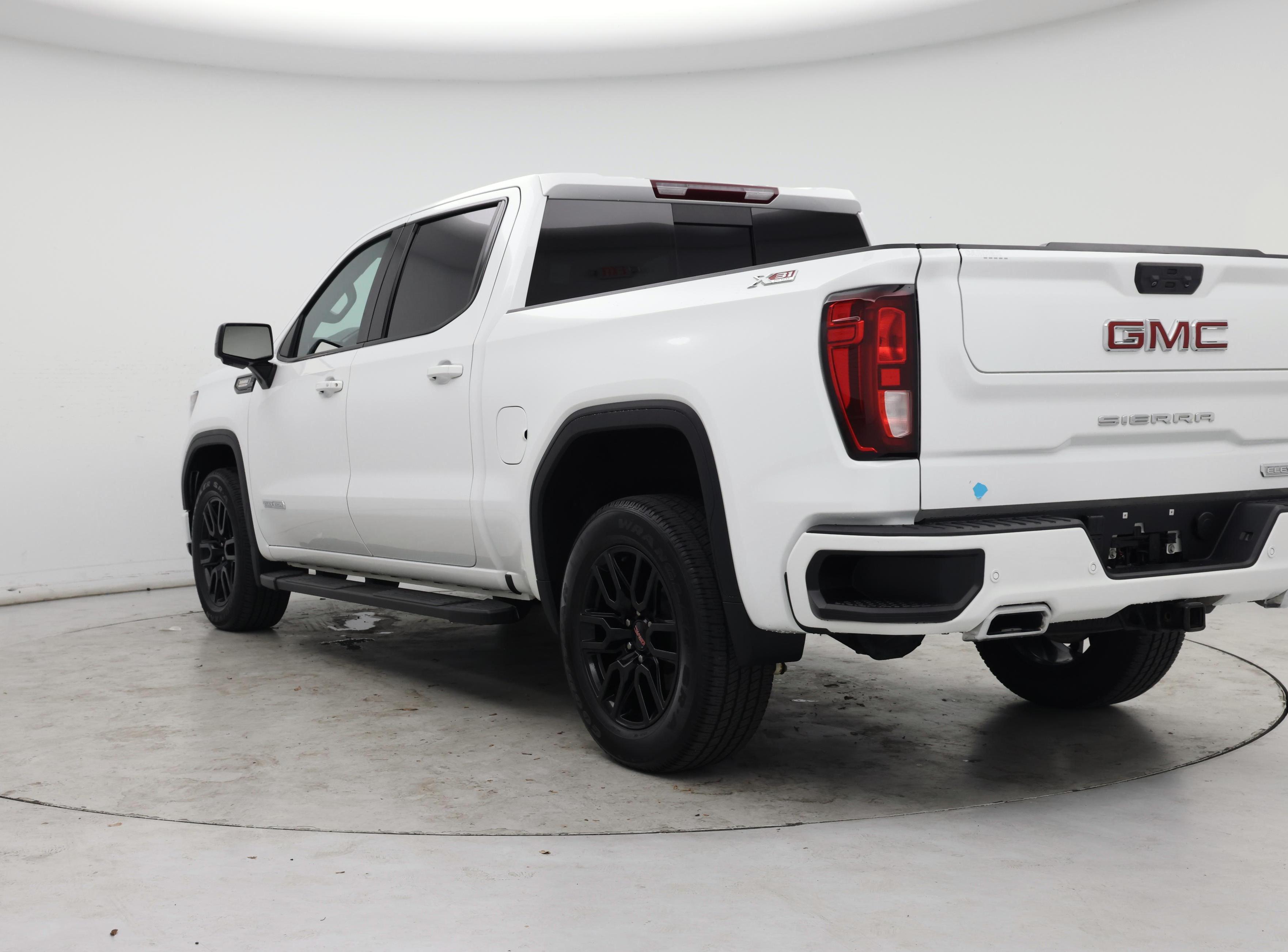 Thumbnail: 2022 GMC Sierra 1500 - 2