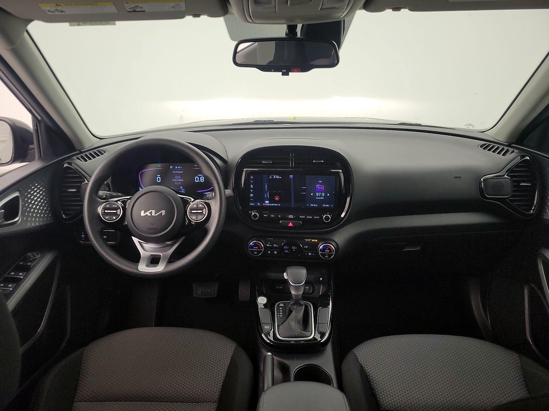 Thumbnail: 2023 Kia Soul - 9