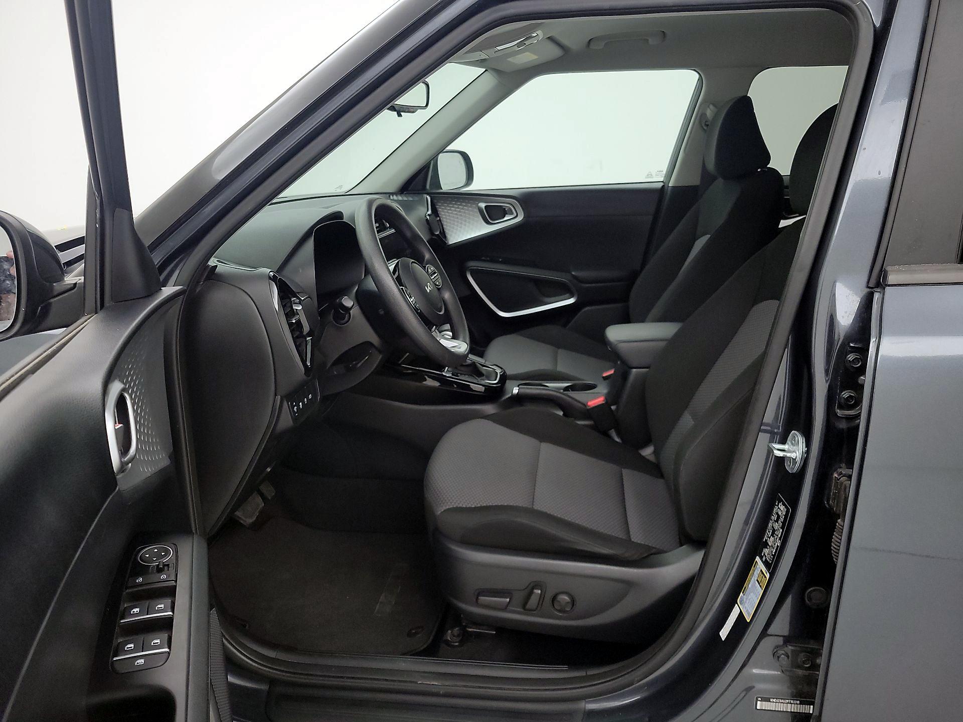 Thumbnail: 2023 Kia Soul - 11