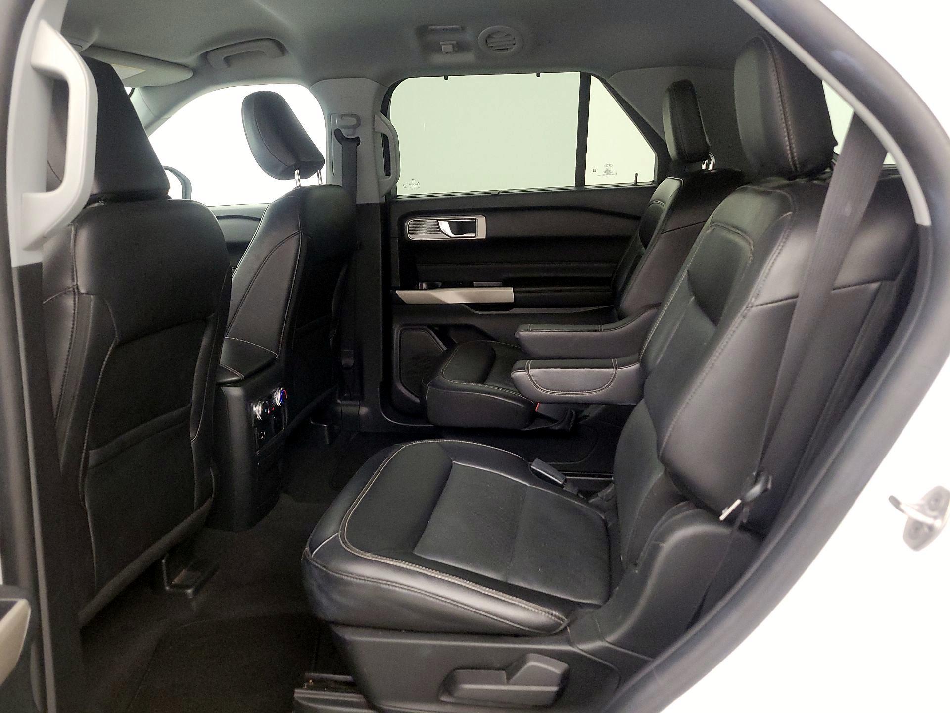 Thumbnail: 2022 Ford Explorer - 20