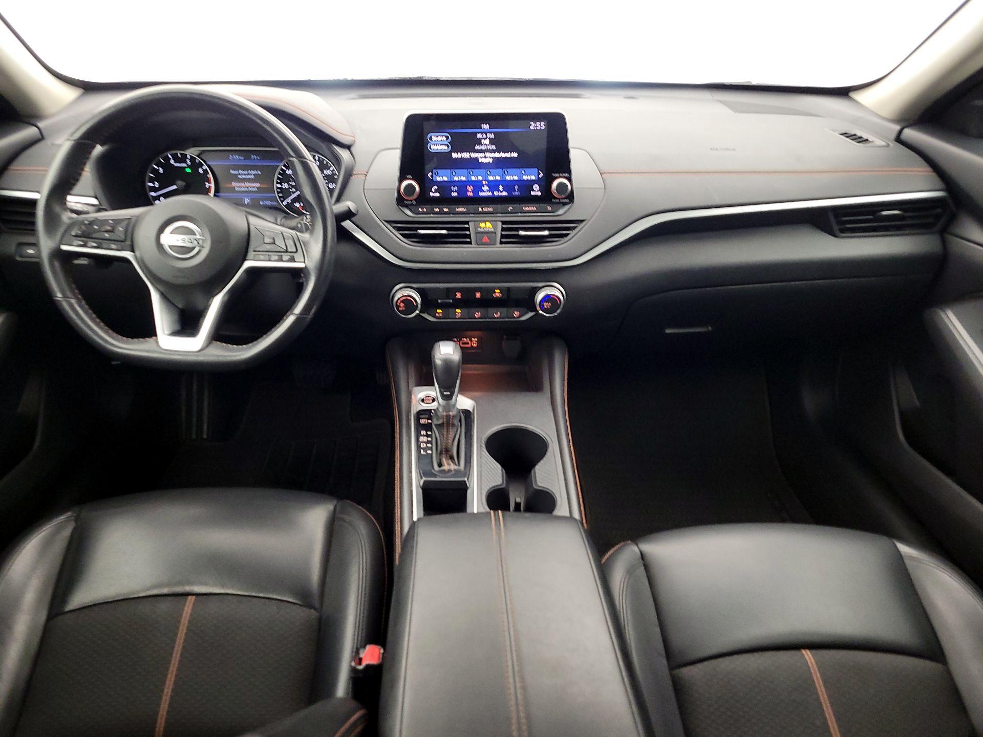 Thumbnail: 2022 Nissan Altima - 9