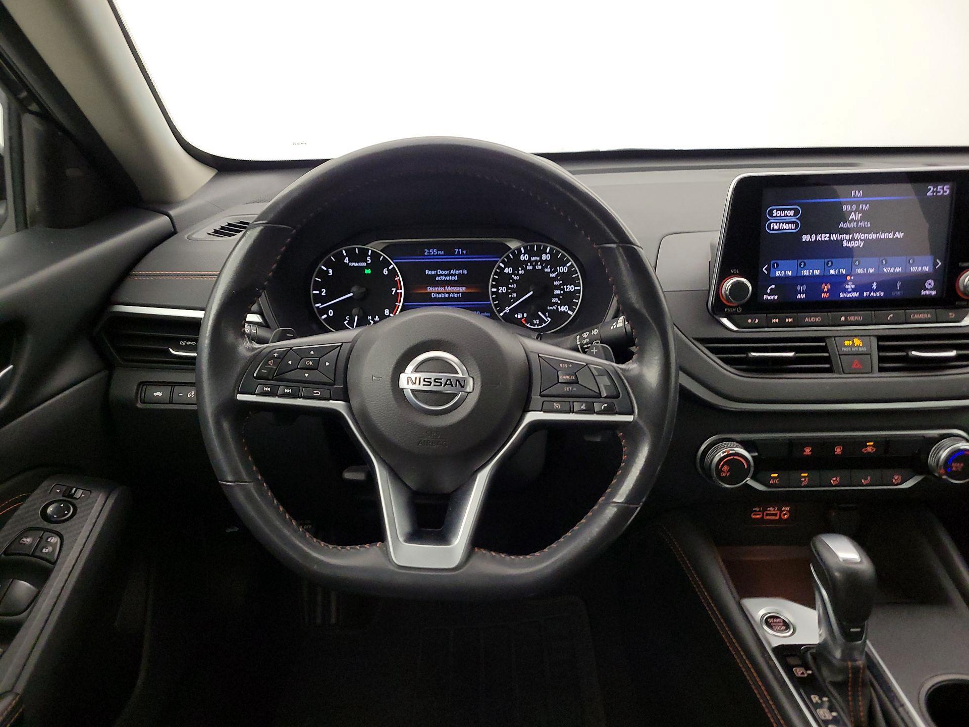 Thumbnail: 2022 Nissan Altima - 10