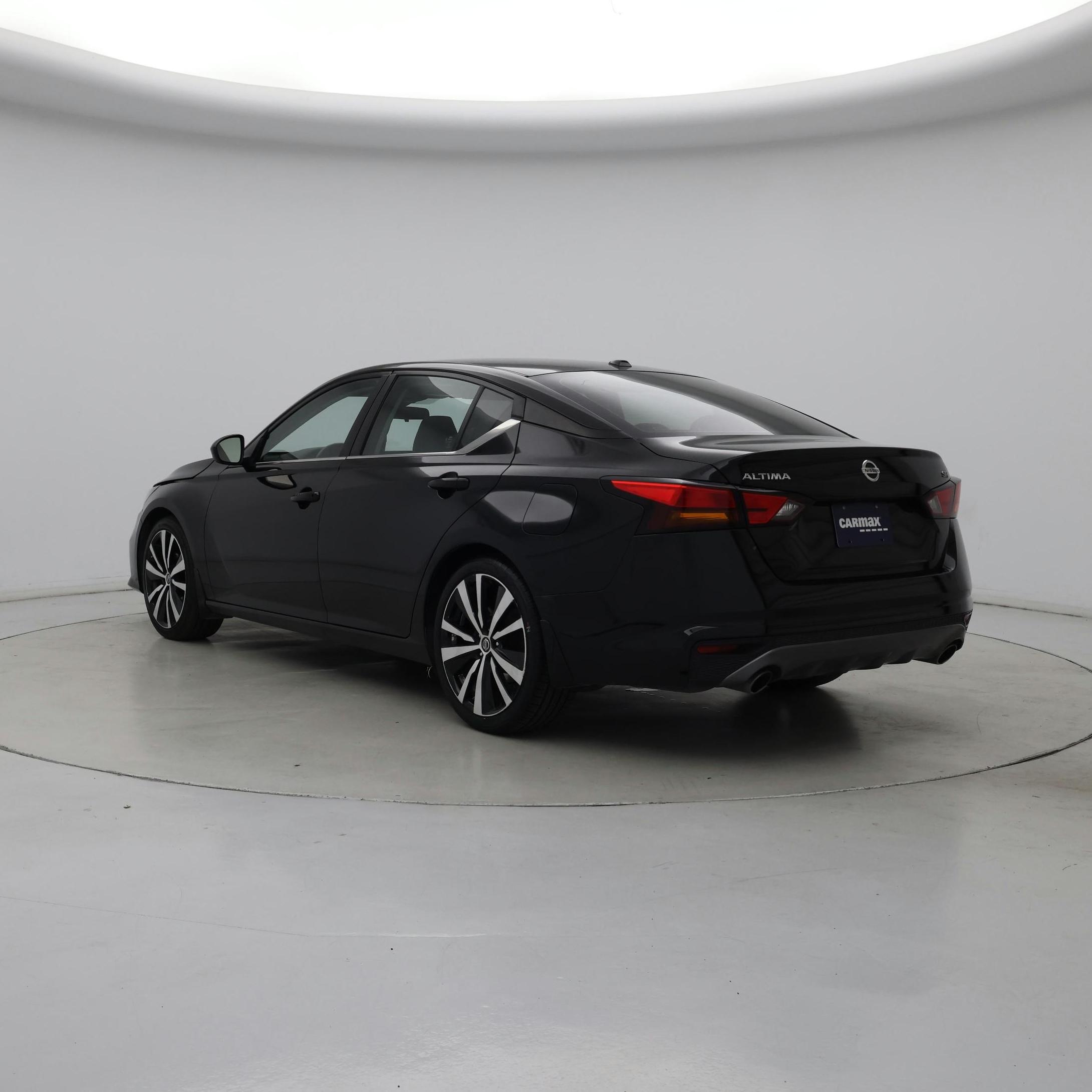 Thumbnail: 2022 Nissan Altima - 2