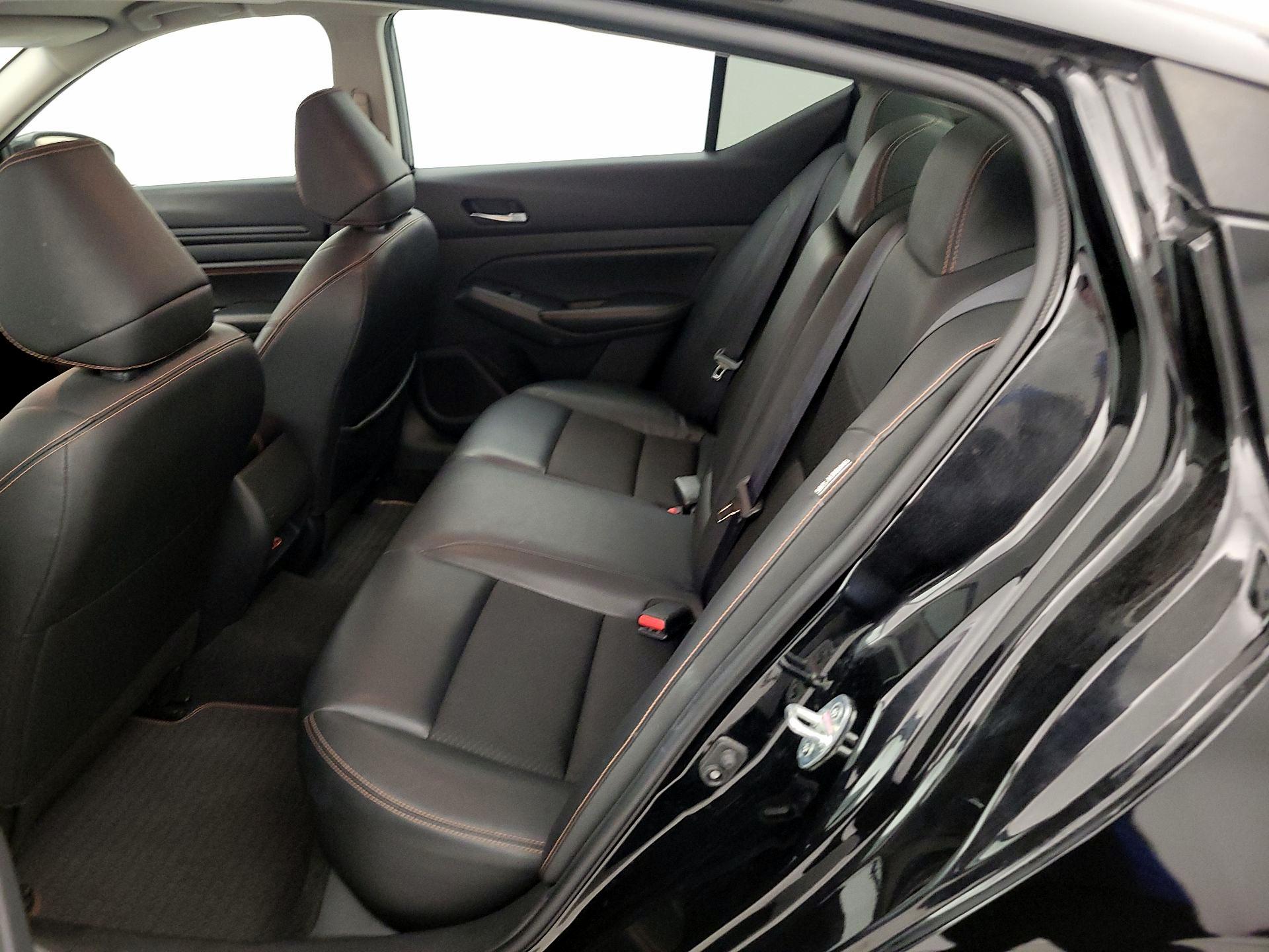 Thumbnail: 2022 Nissan Altima - 19