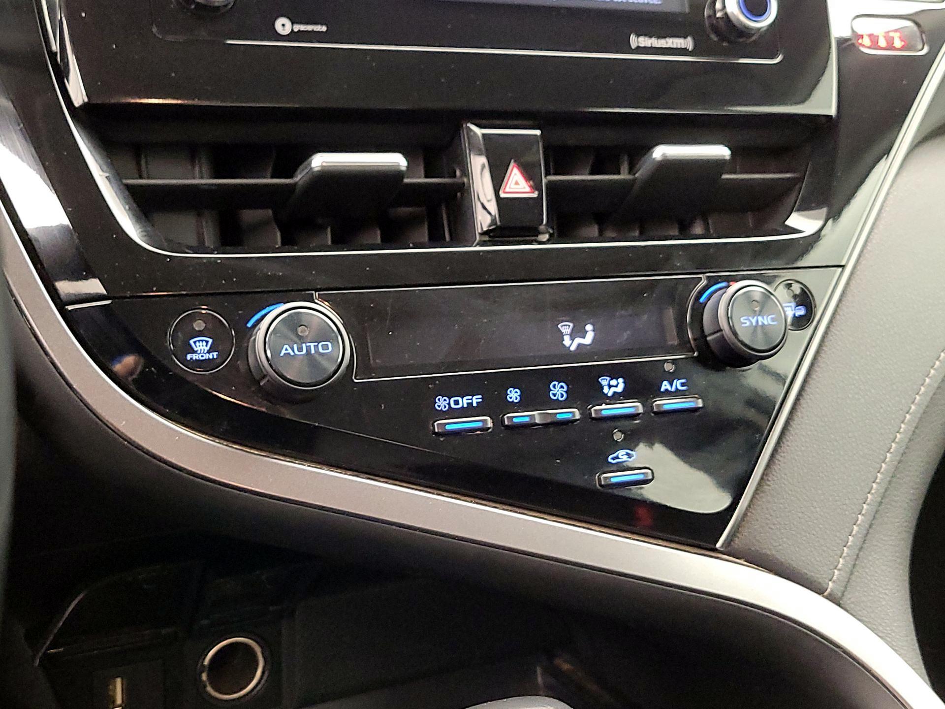 Thumbnail: 2023 Toyota Camry - 16