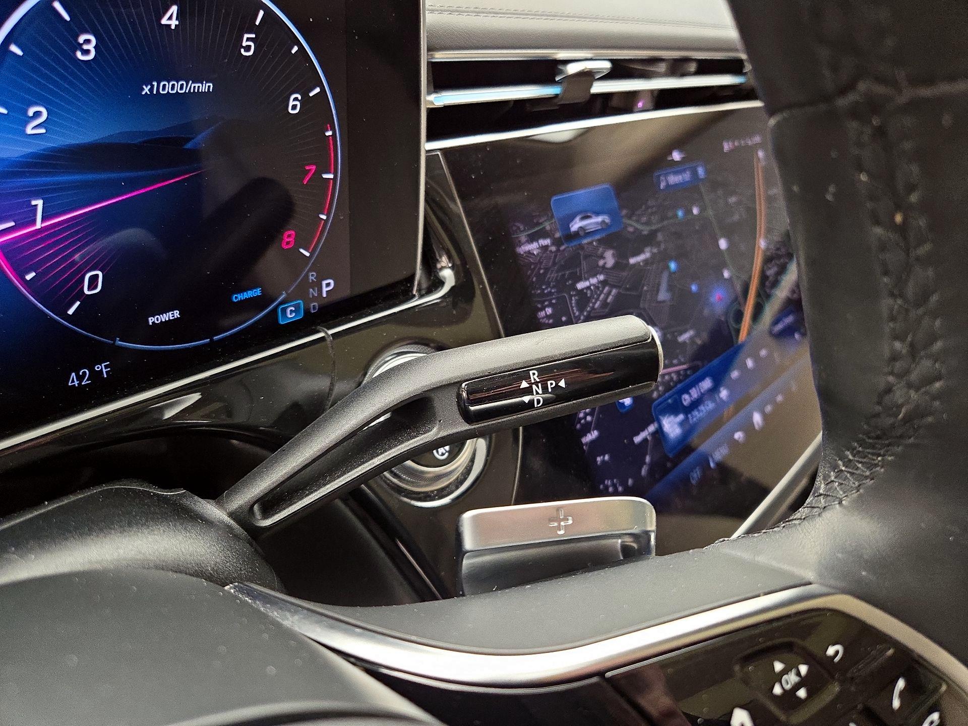 Thumbnail: 2024 Mercedes-Benz E-Class - 18