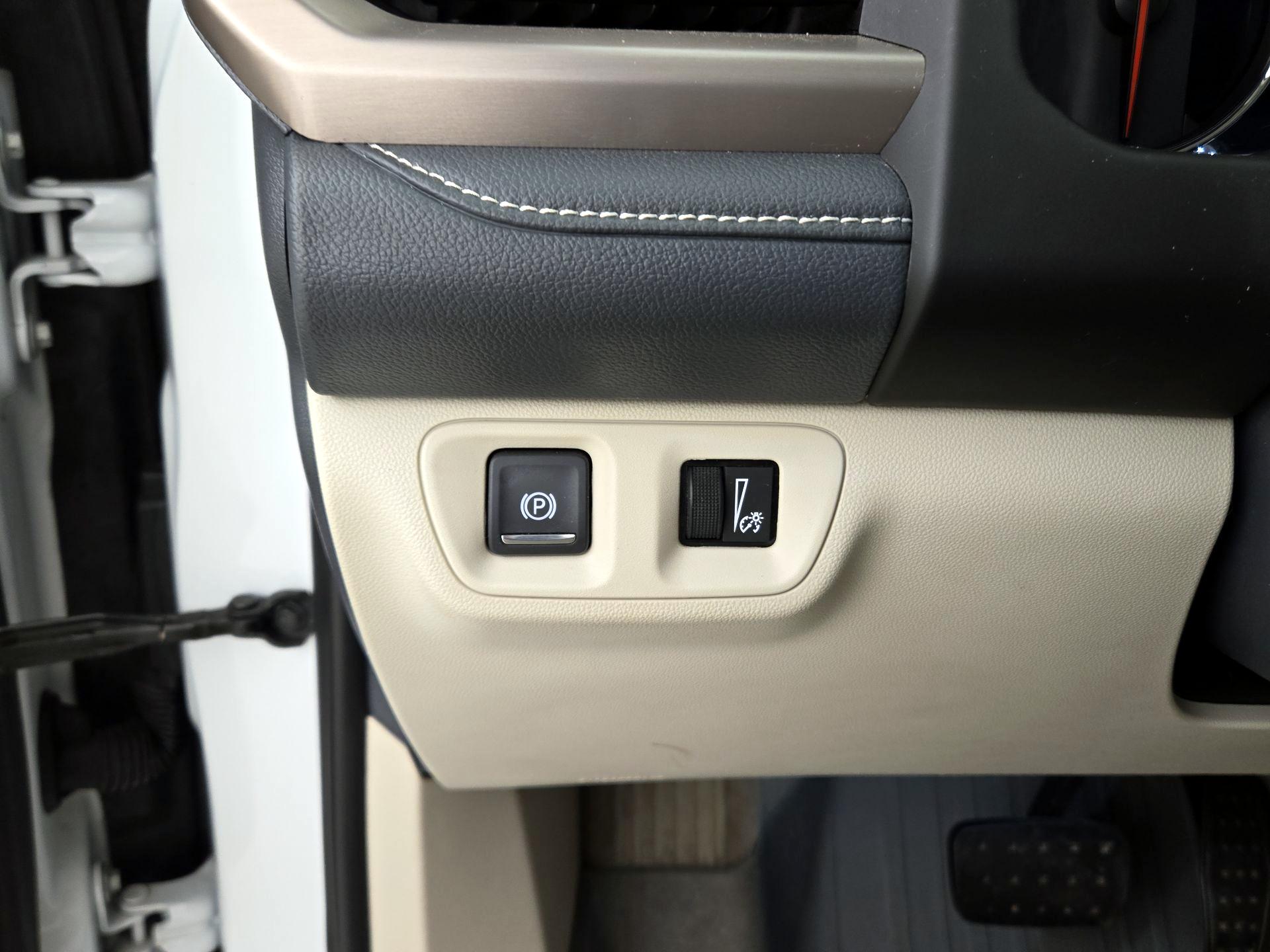 Thumbnail: 2020 GMC Acadia - 13