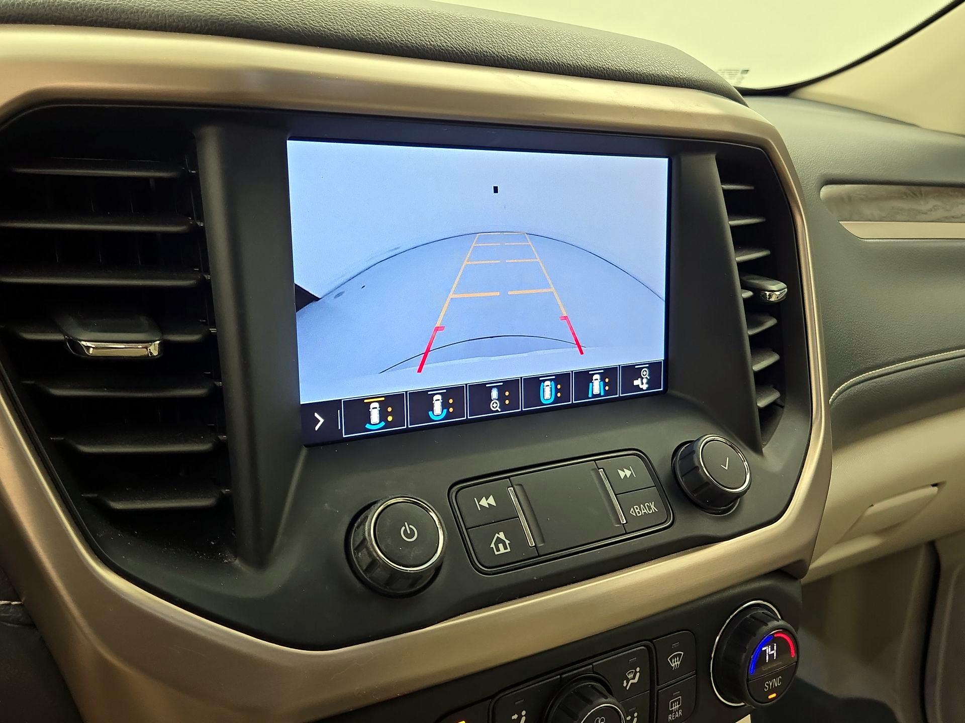 Thumbnail: 2020 GMC Acadia - 14