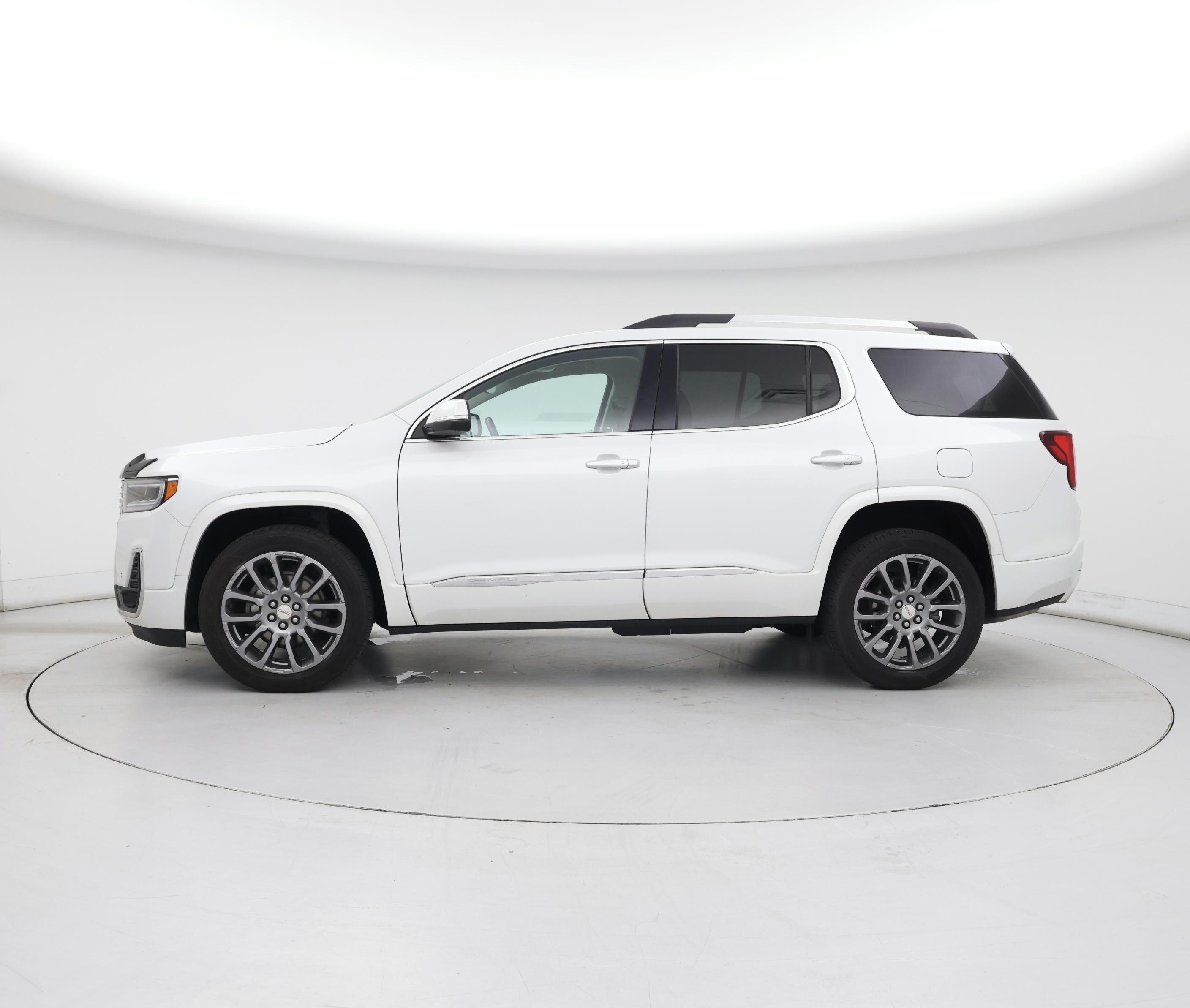 Thumbnail: 2020 GMC Acadia - 3