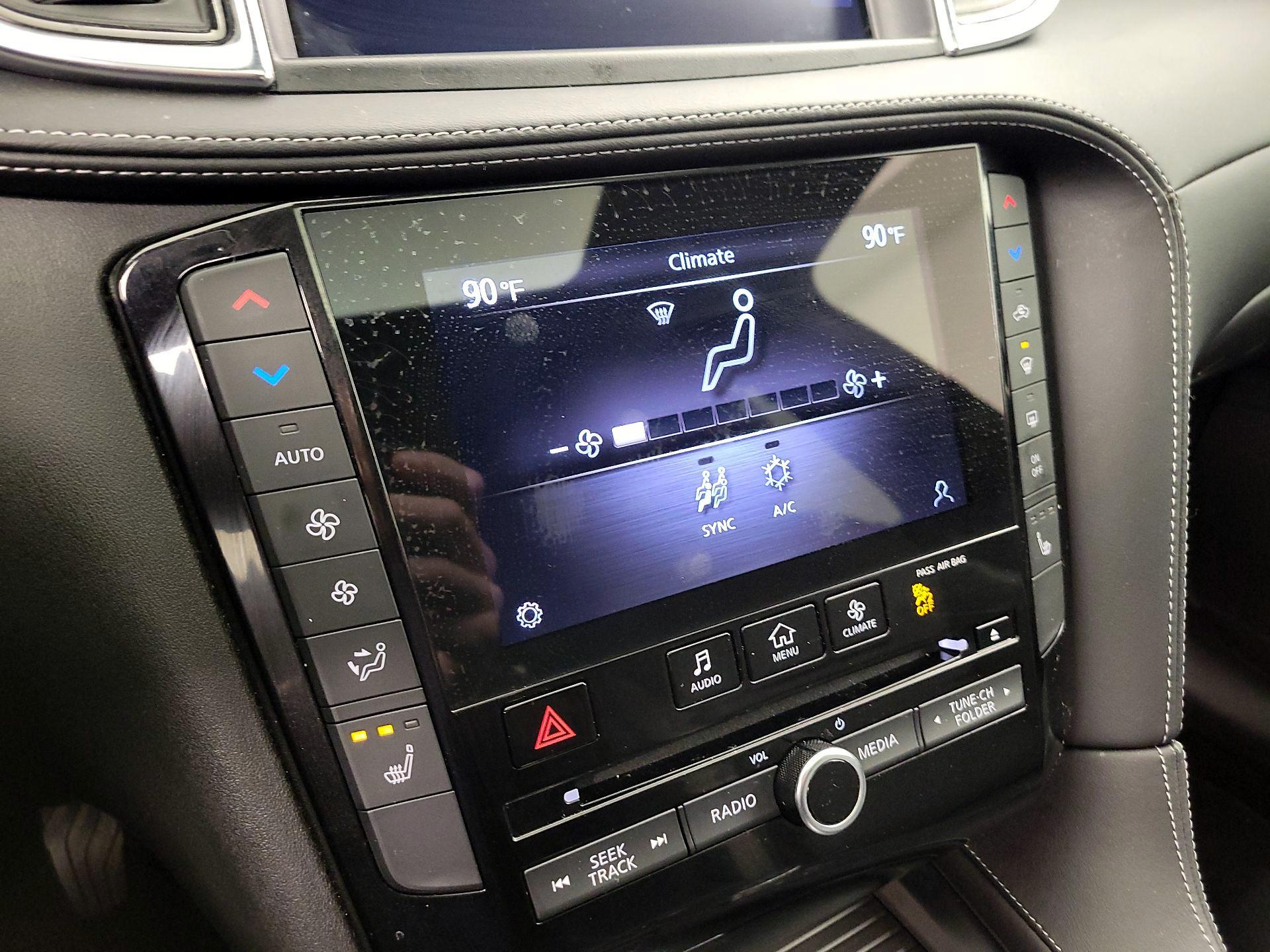 Thumbnail: 2023 INFINITI QX55 - 16