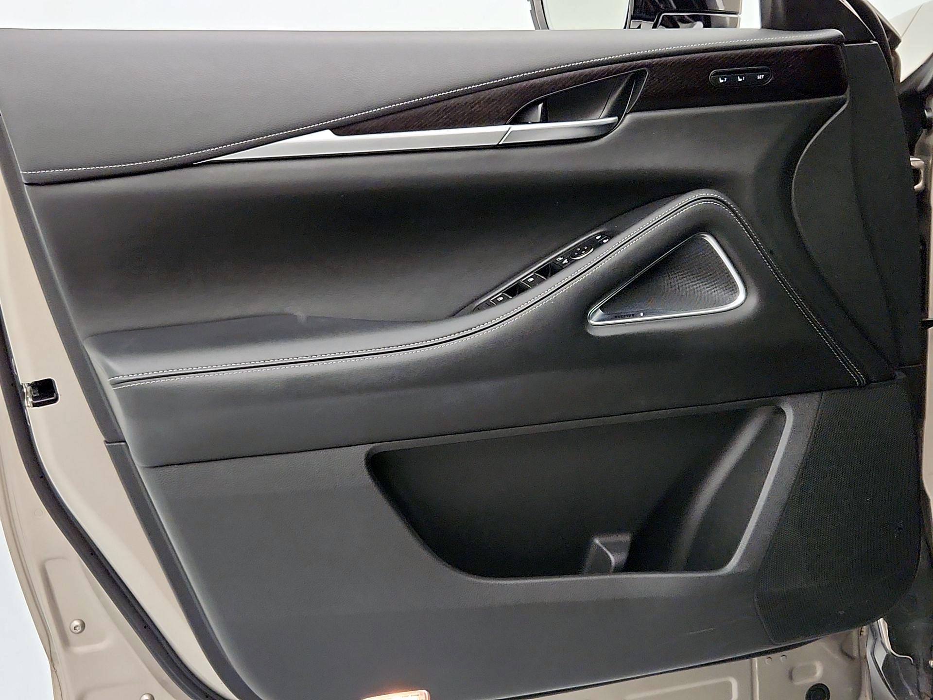 Thumbnail: 2022 INFINITI QX60 - 12