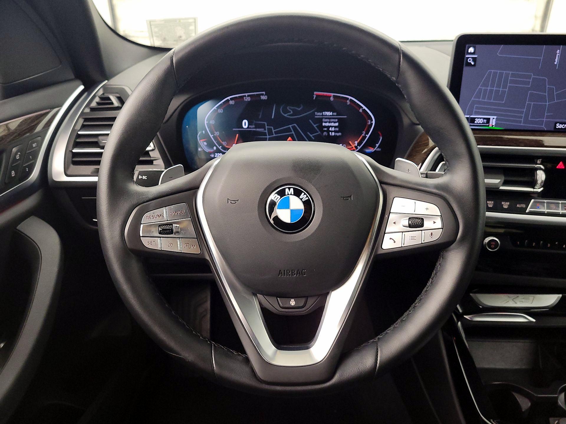 Thumbnail: 2022 BMW X3 - 10