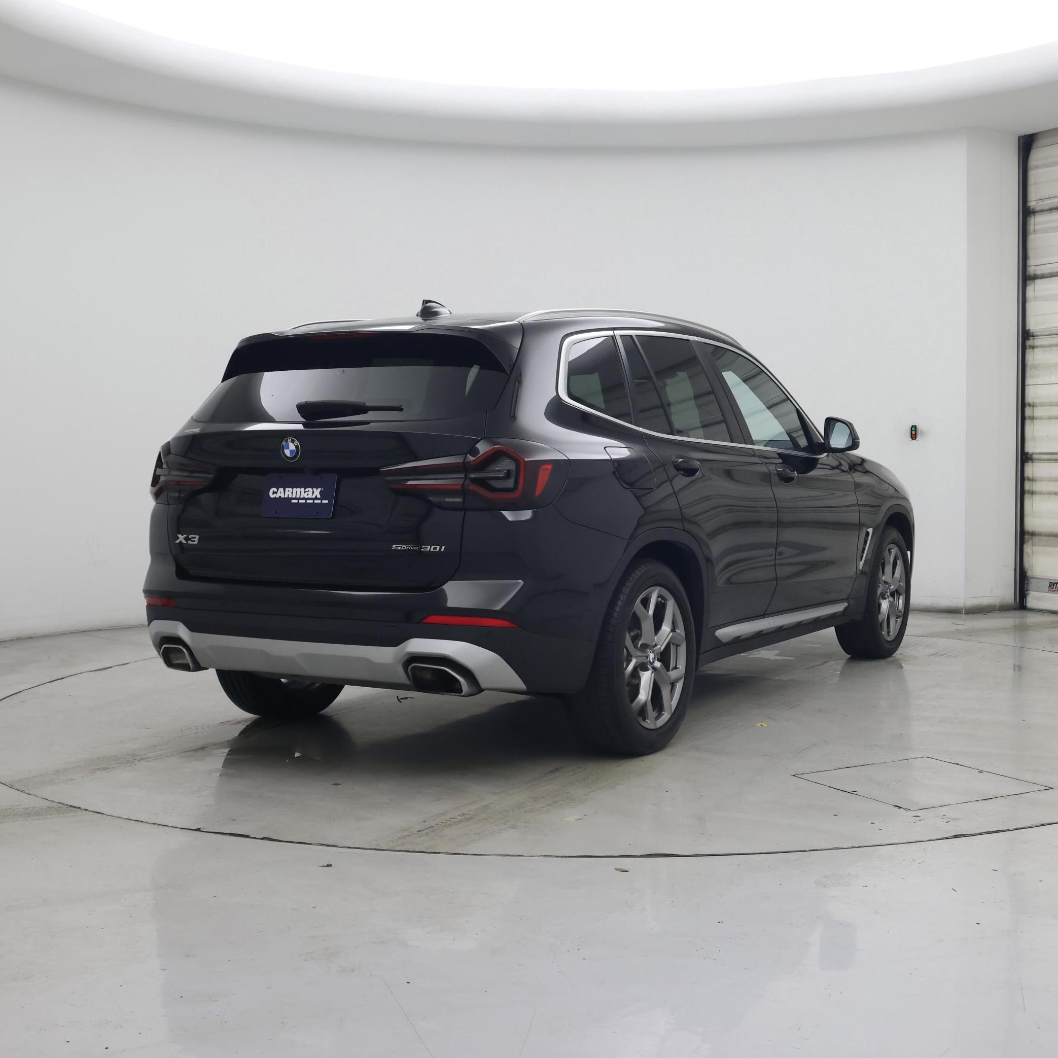 Thumbnail: 2022 BMW X3 - 8