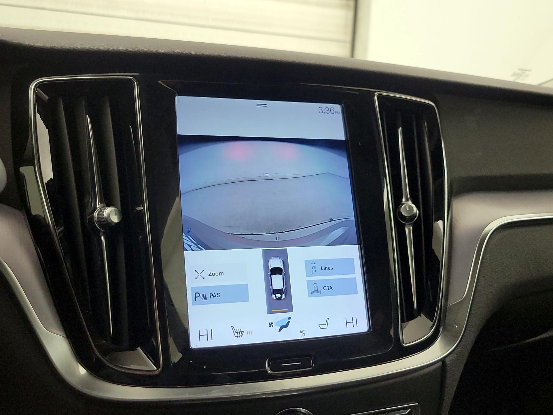 Thumbnail: 2019 Volvo S60 - 15