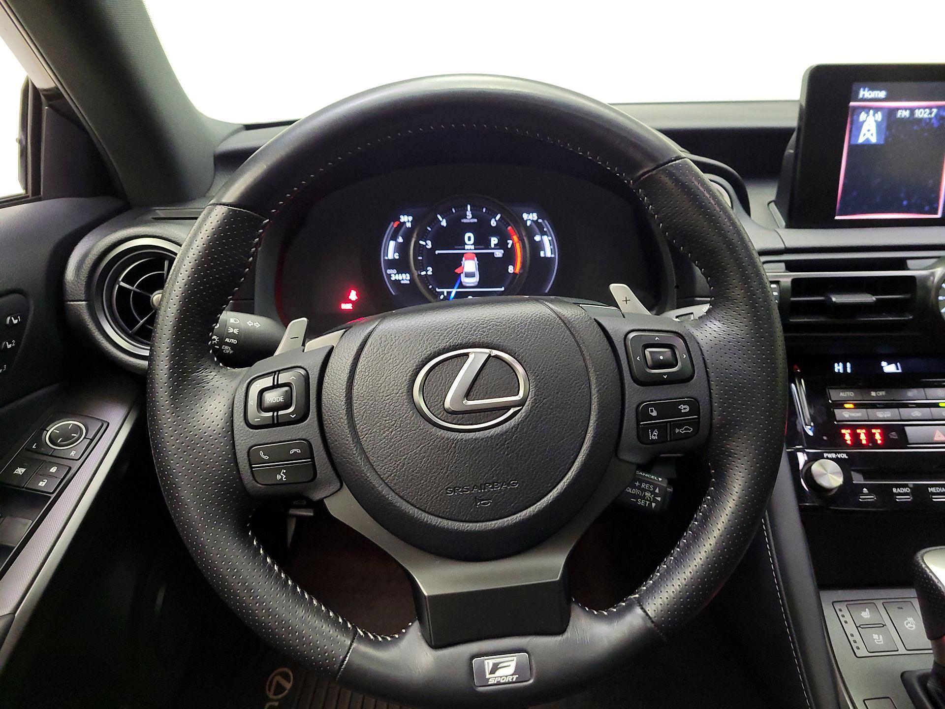 Thumbnail: 2023 Lexus IS - 10