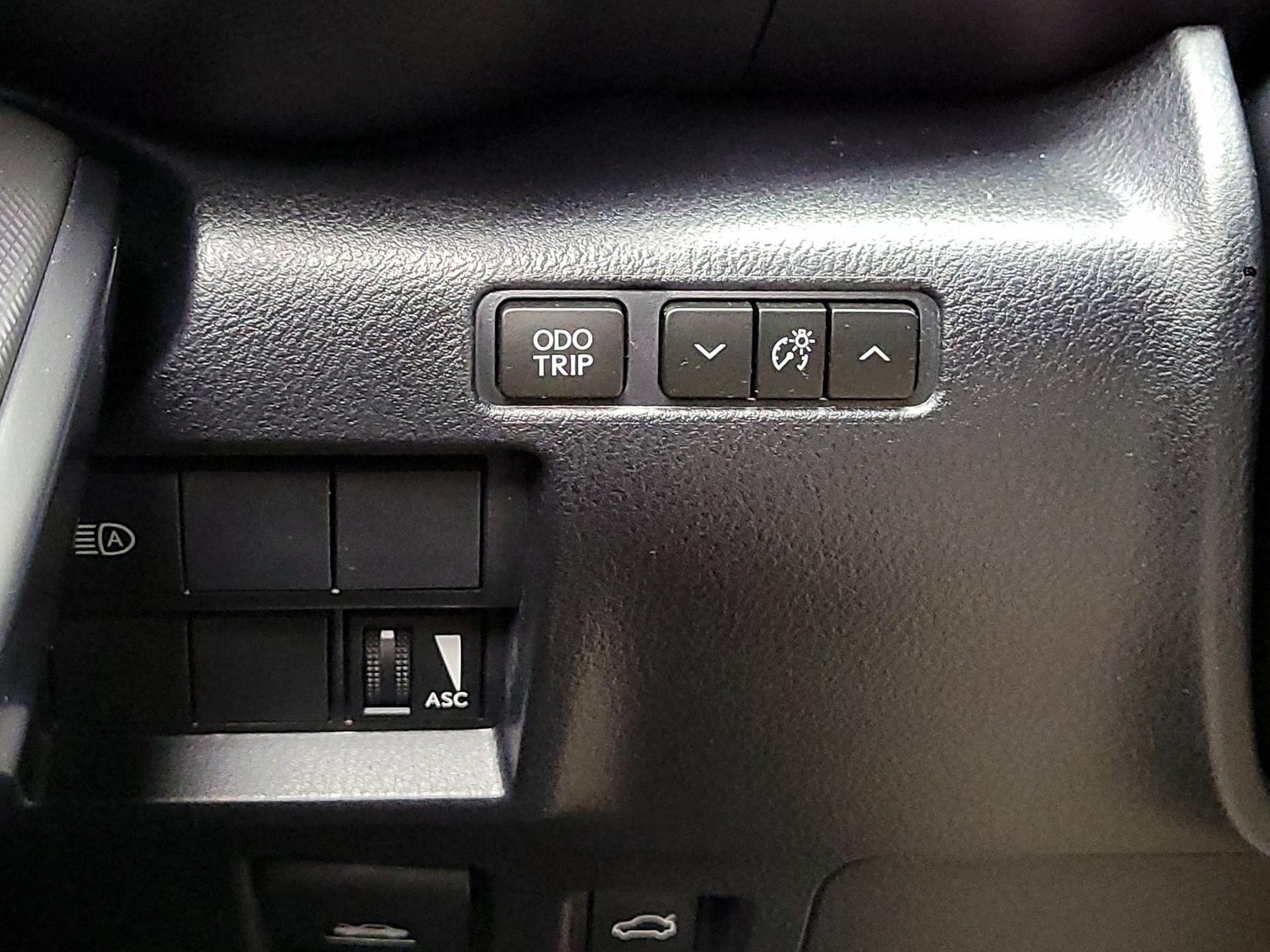 Thumbnail: 2023 Lexus IS - 13