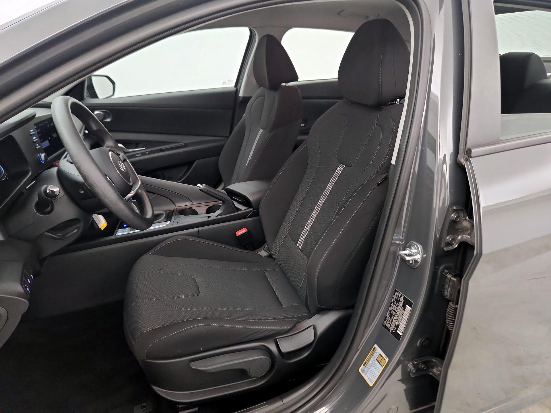 Thumbnail: 2024 Hyundai Elantra - 11