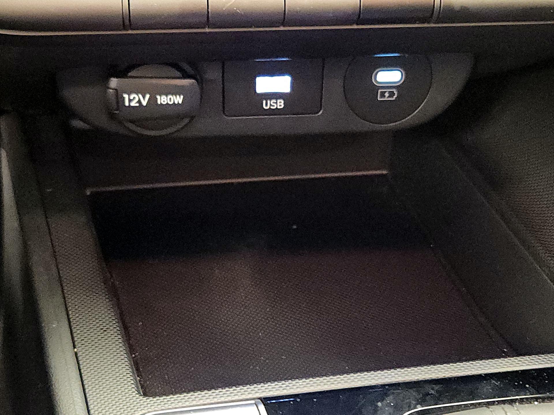 Thumbnail: 2024 Hyundai Elantra - 18