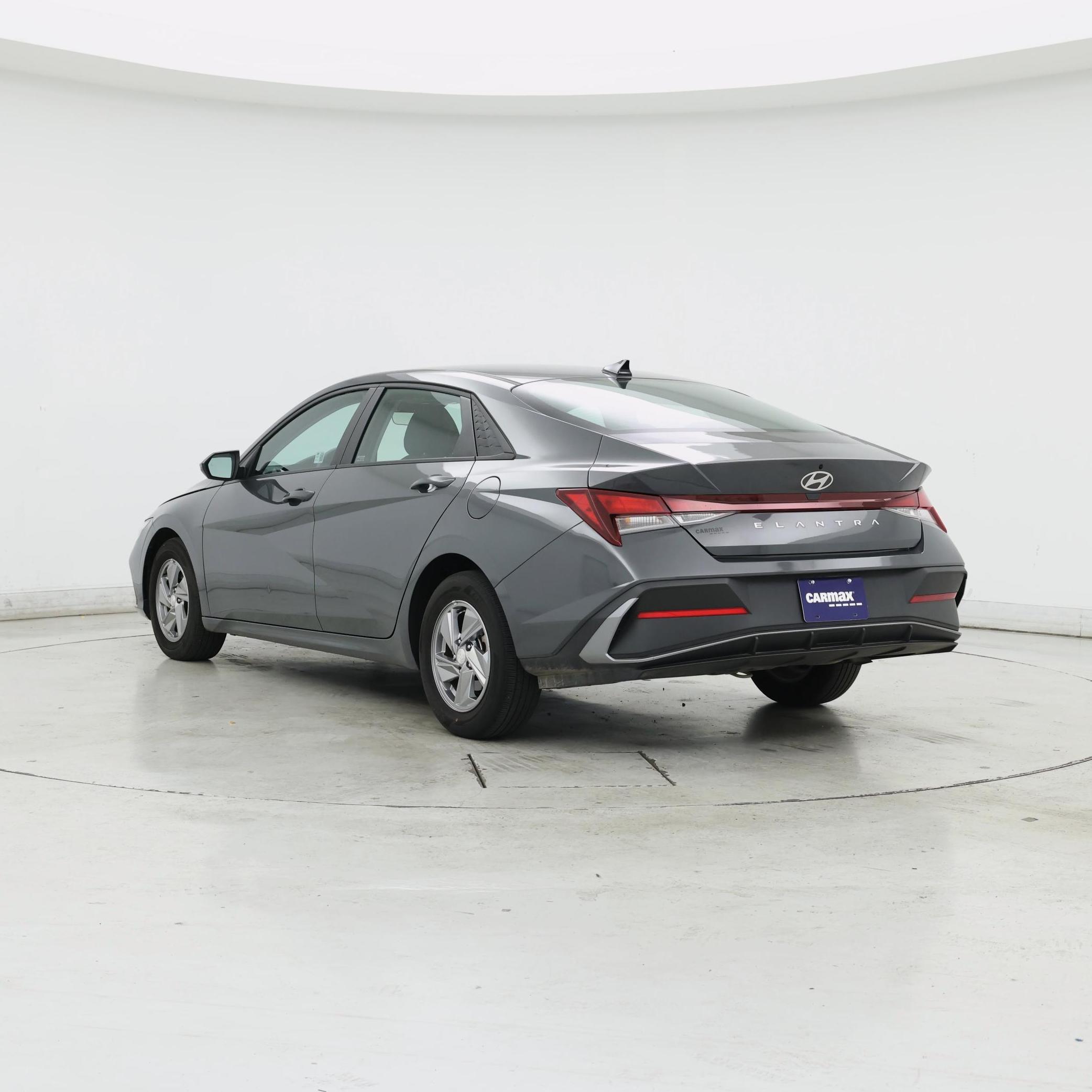 Thumbnail: 2024 Hyundai Elantra - 2