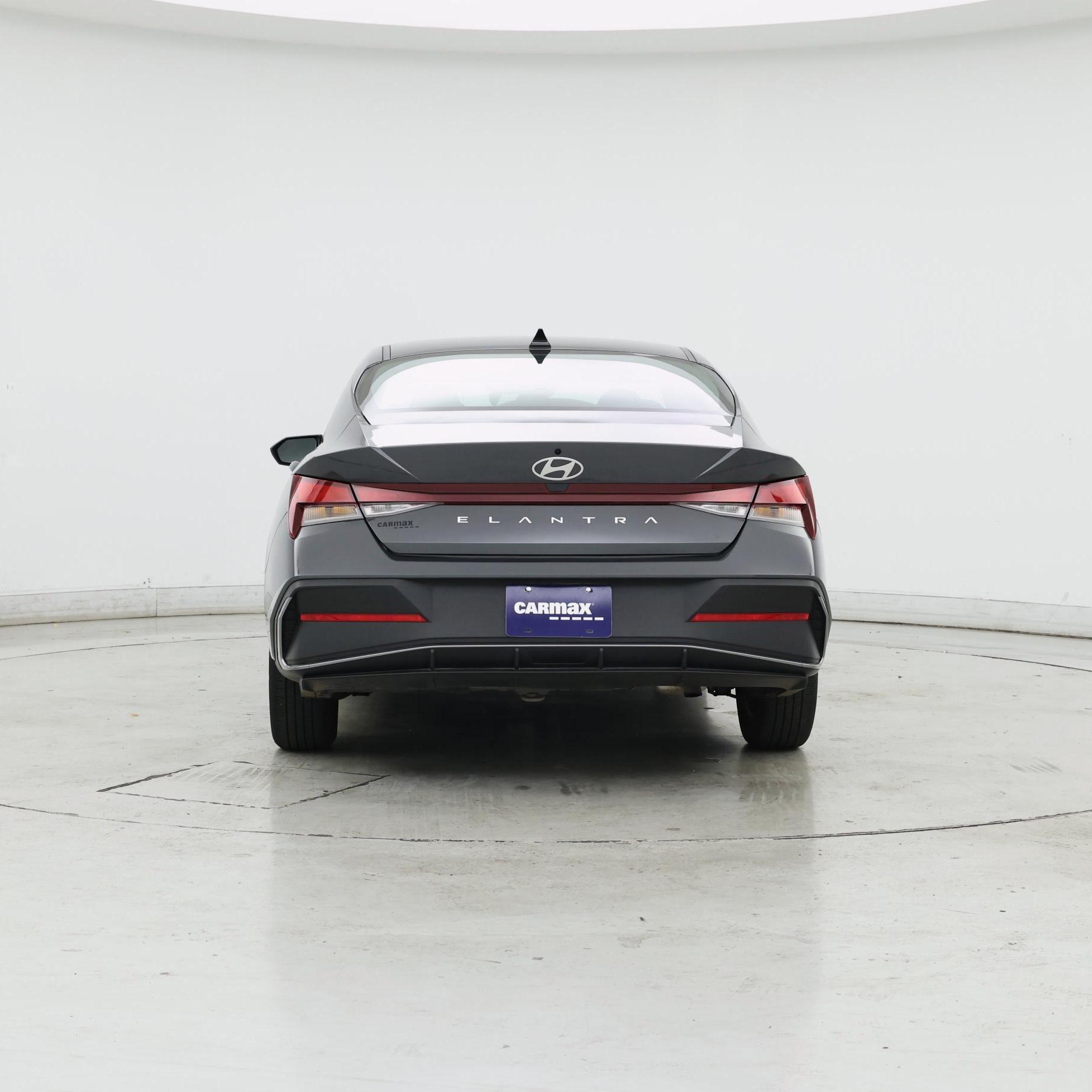 Thumbnail: 2024 Hyundai Elantra - 6