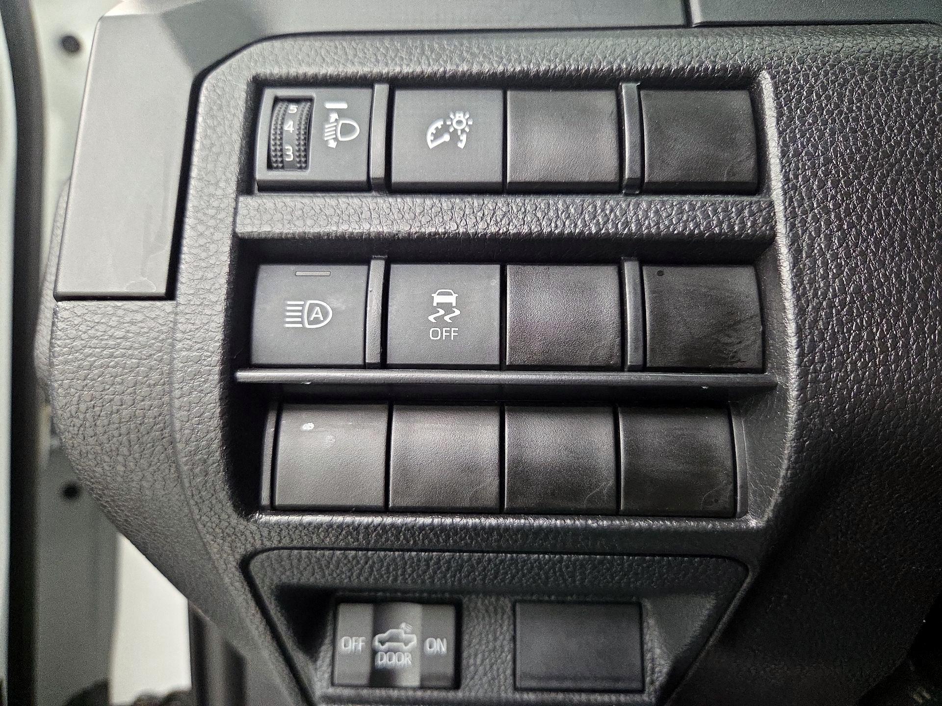 Thumbnail: 2024 Toyota Tacoma - 13