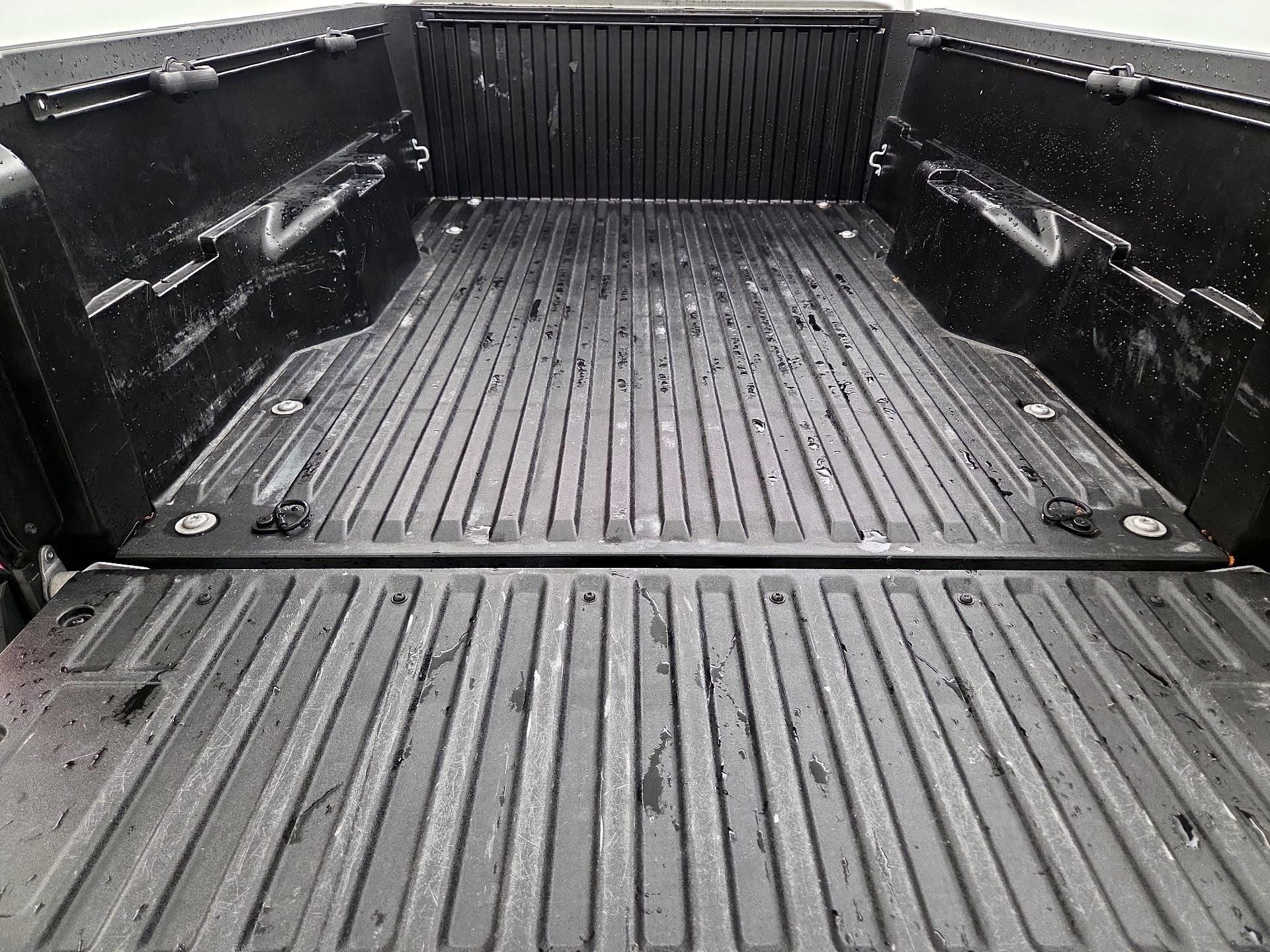 Thumbnail: 2024 Toyota Tacoma - 20