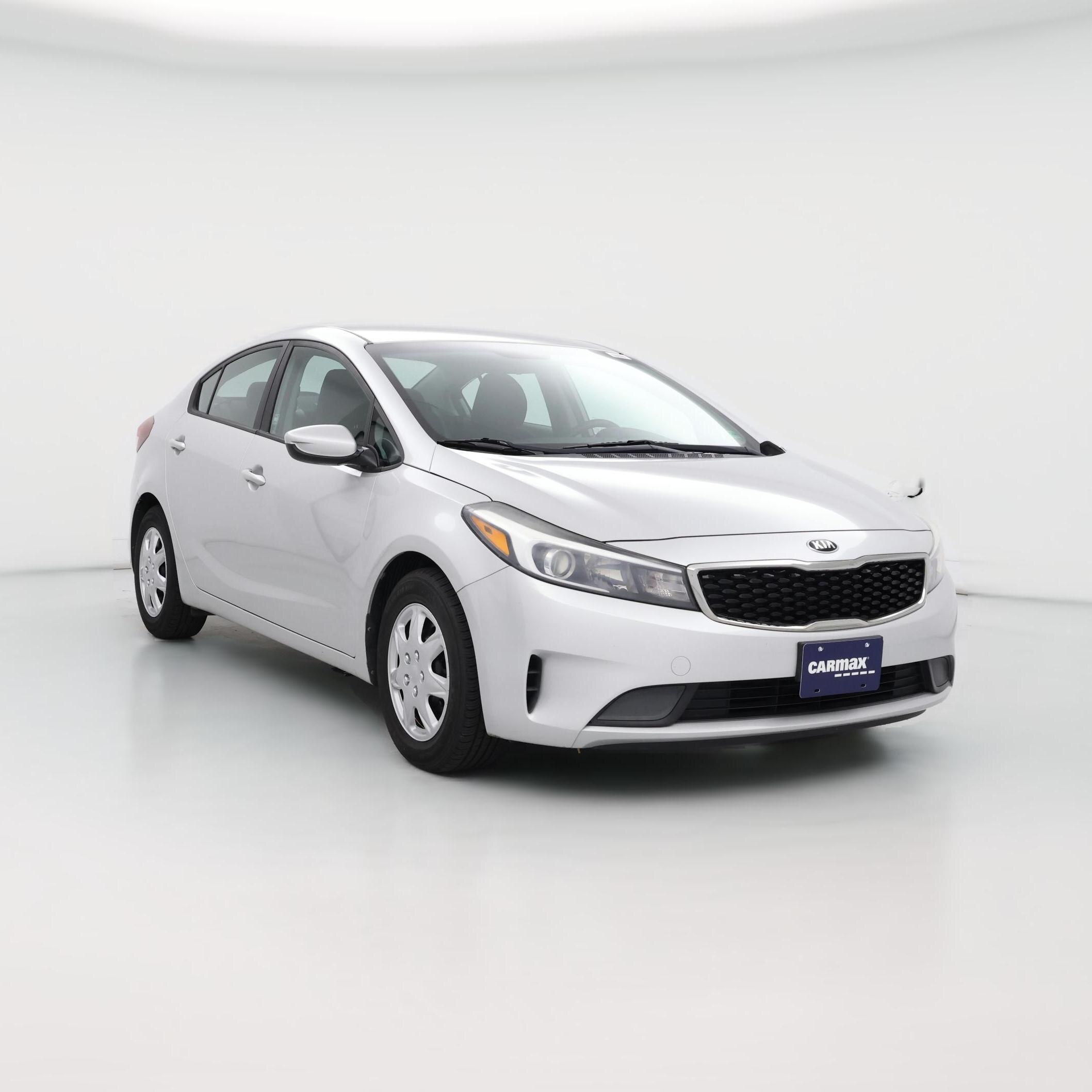 Thumbnail: 2017 Kia Forte - 1