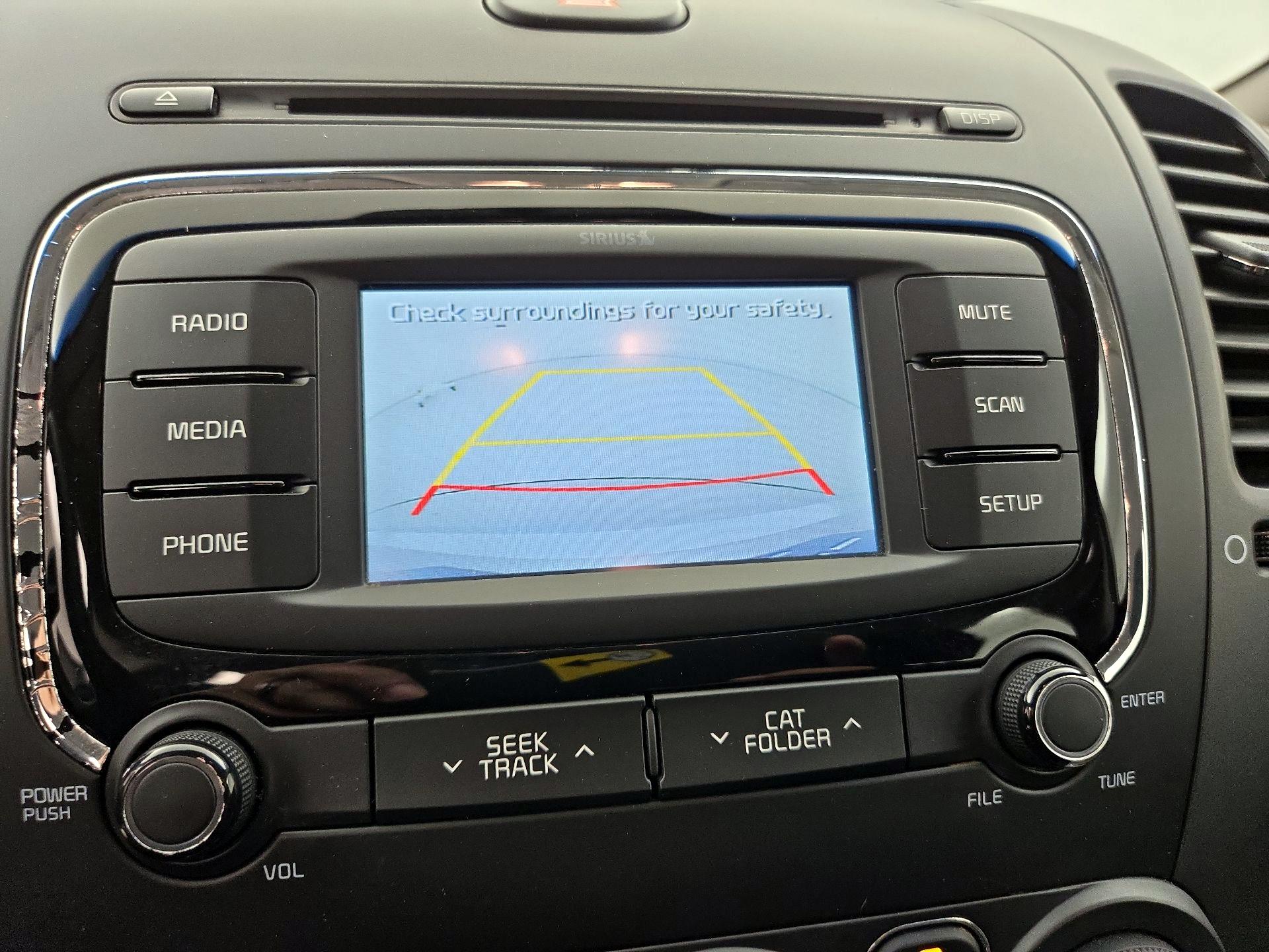 Thumbnail: 2017 Kia Forte - 14