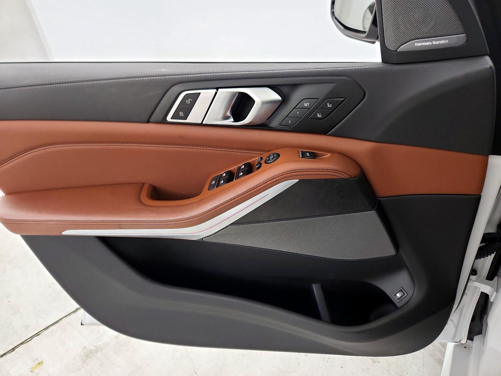 Thumbnail: 2023 BMW X5 - 12