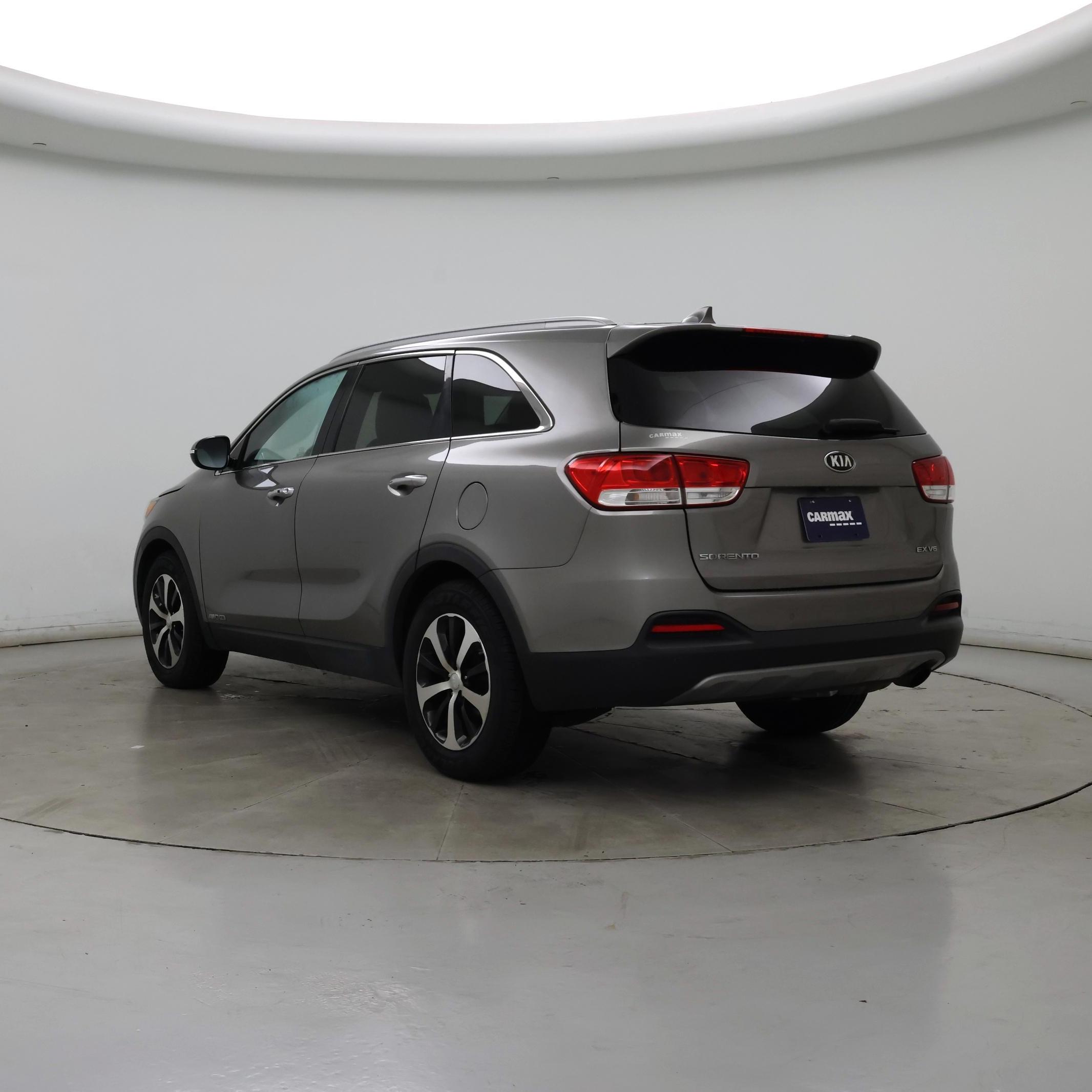 Thumbnail: 2017 Kia Sorento - 2