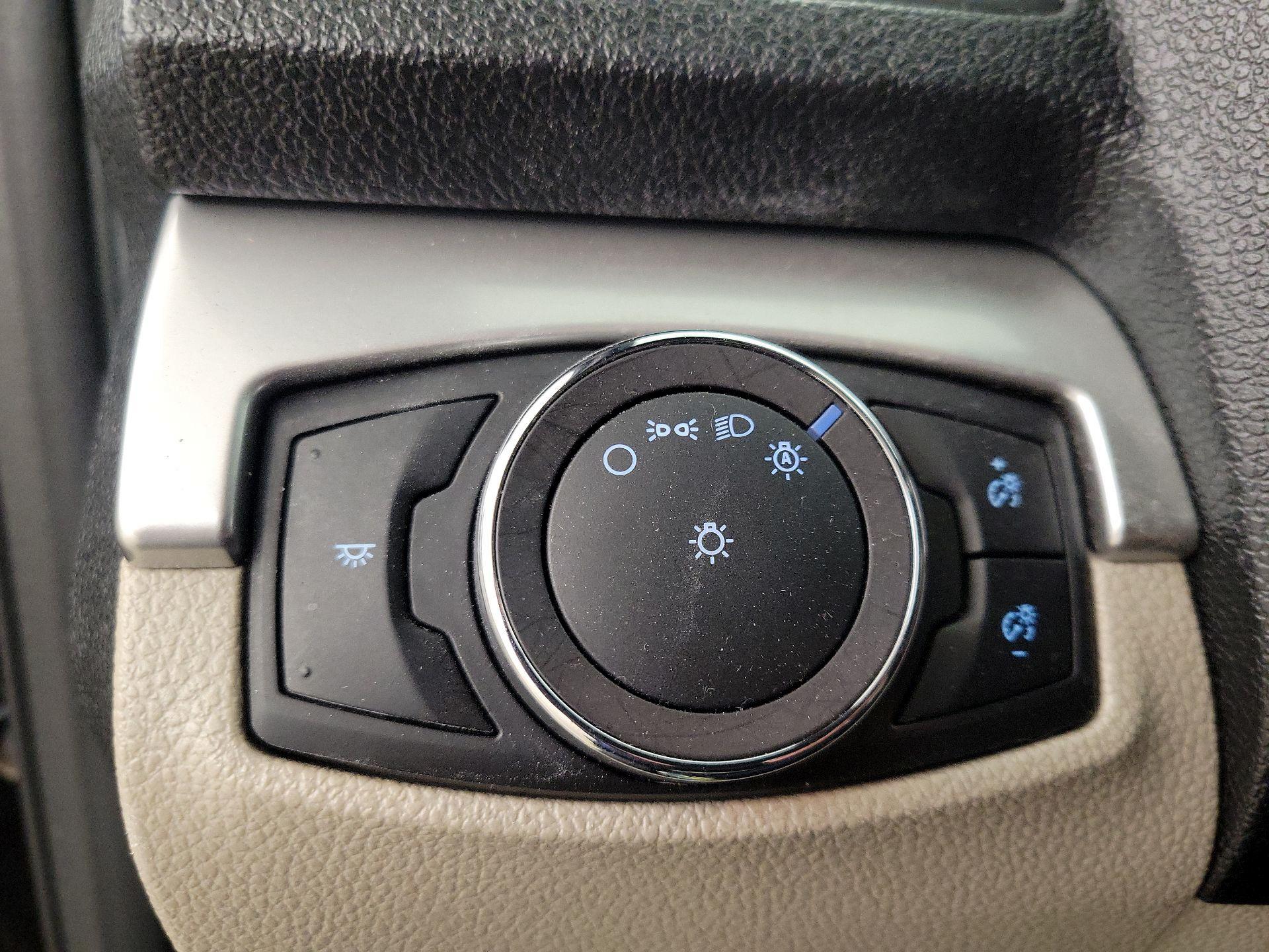 Thumbnail: 2019 Ford Explorer - 13