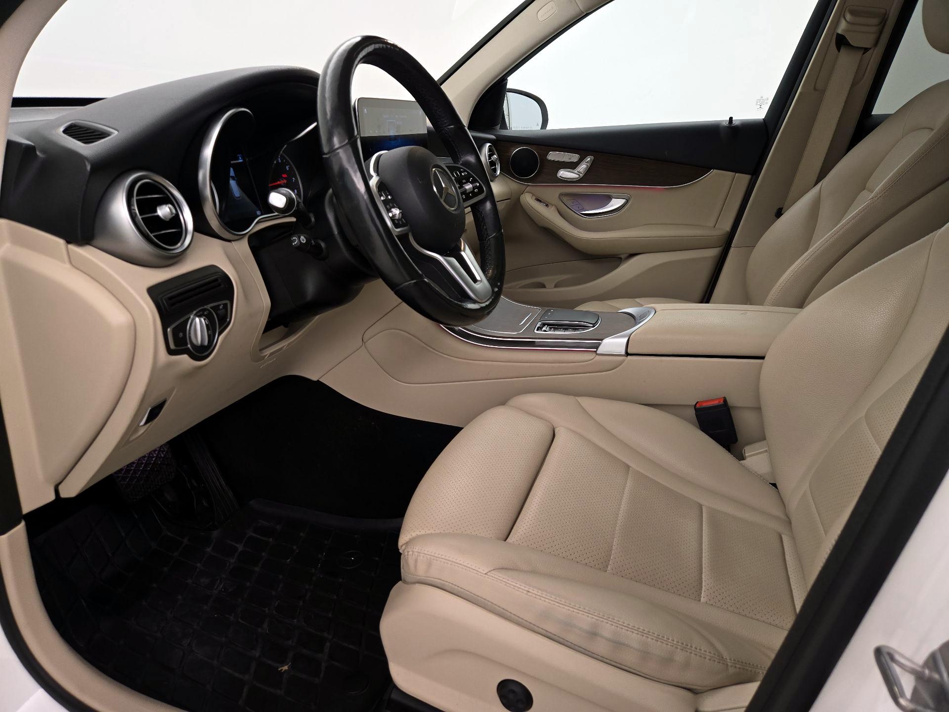 Thumbnail: 2022 Mercedes-Benz GLC - 11