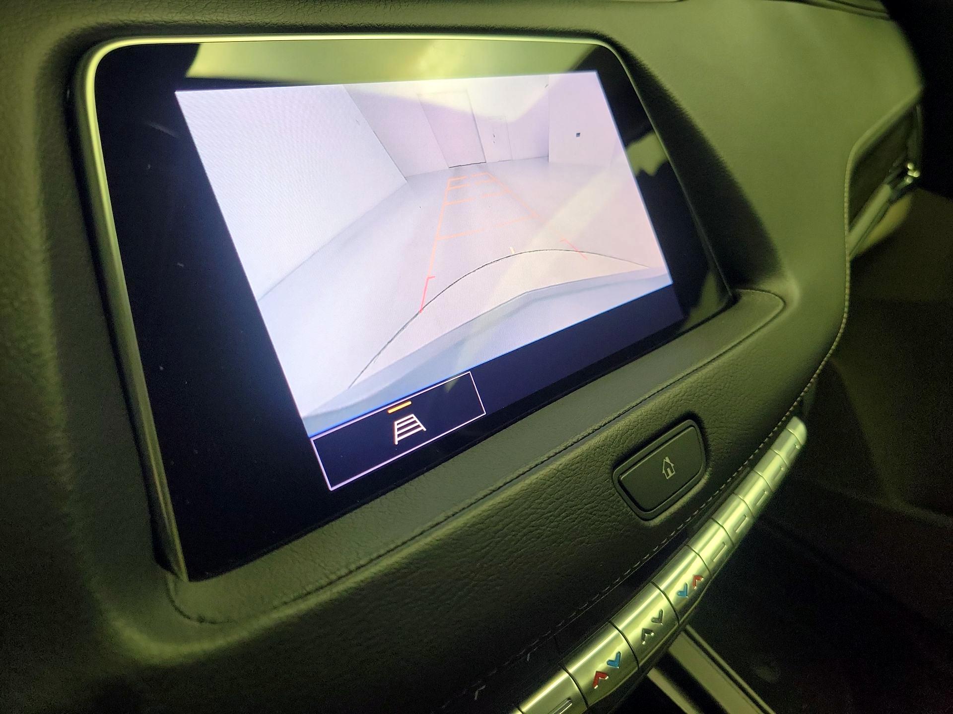 Thumbnail: 2023 Cadillac XT4 - 14