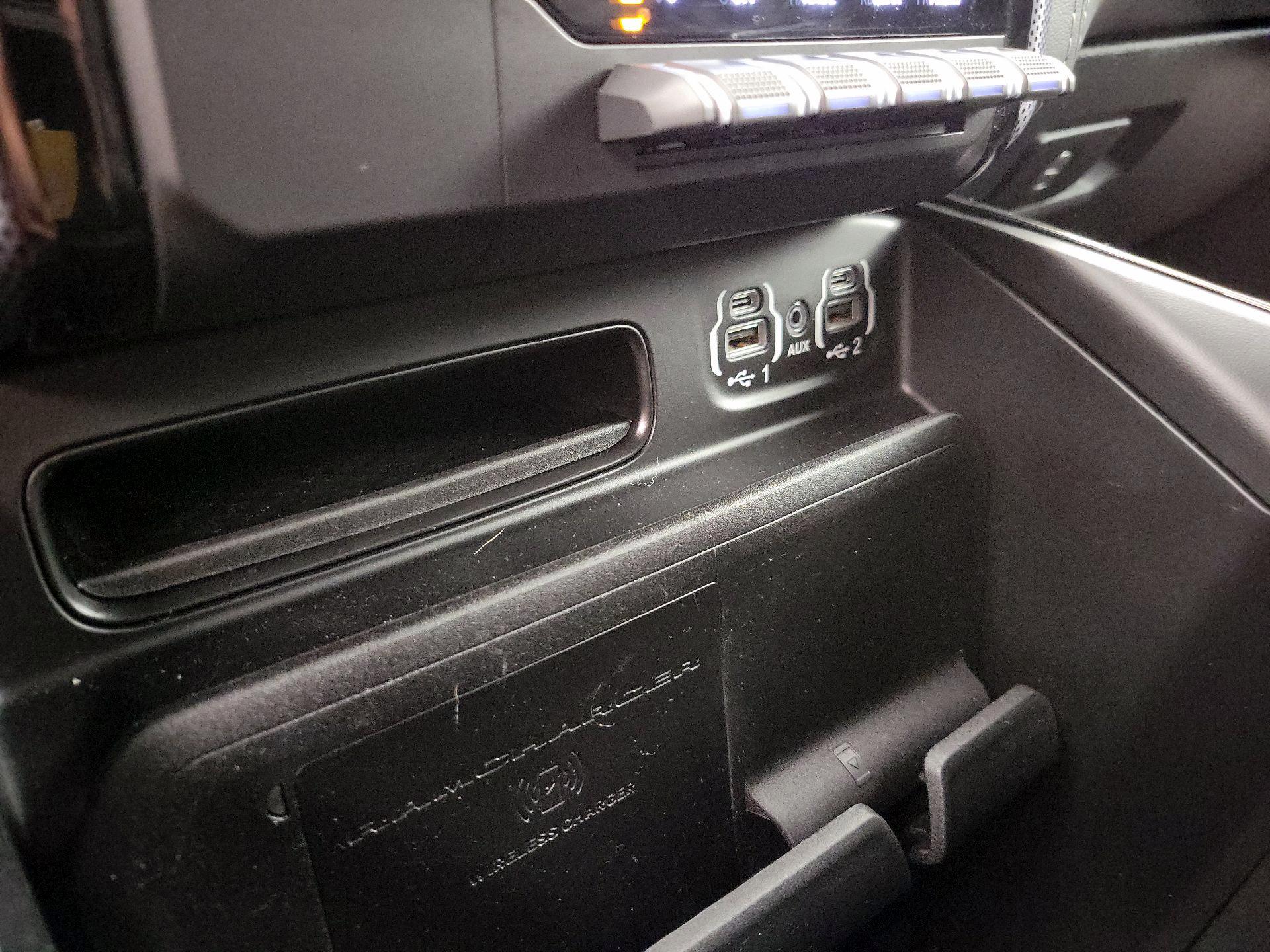 Thumbnail: 2020 RAM 1500 - 19