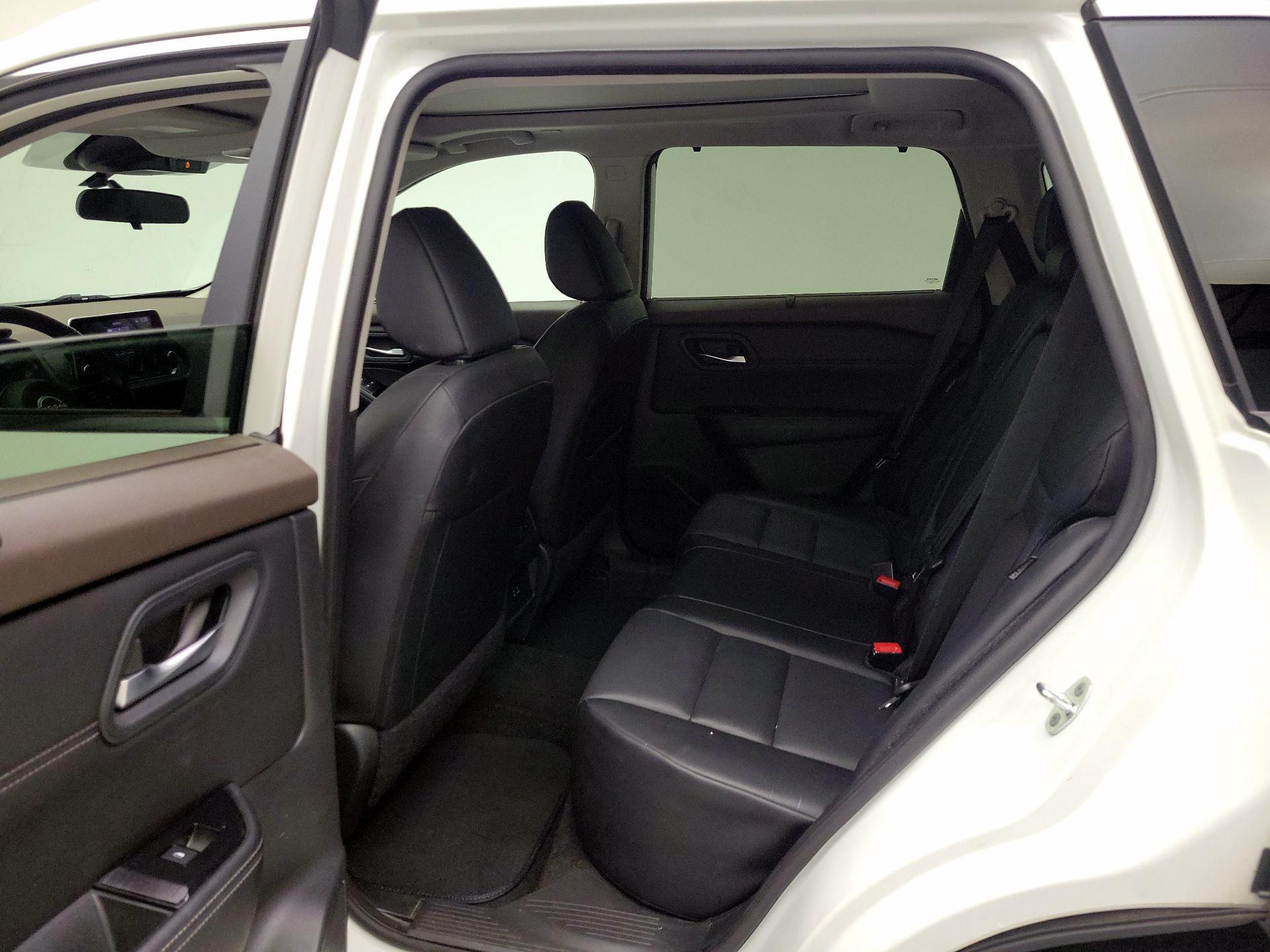 Thumbnail: 2023 Nissan Rogue - 20