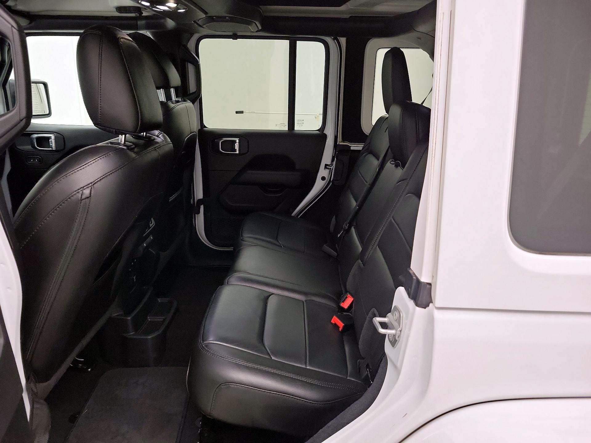 Thumbnail: 2021 Jeep Wrangler - 20