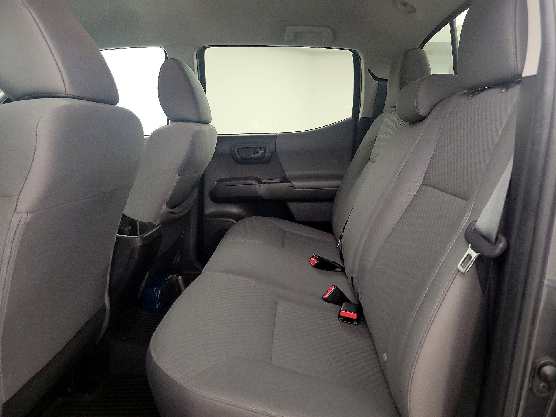 Thumbnail: 2022 Toyota Tacoma - 19