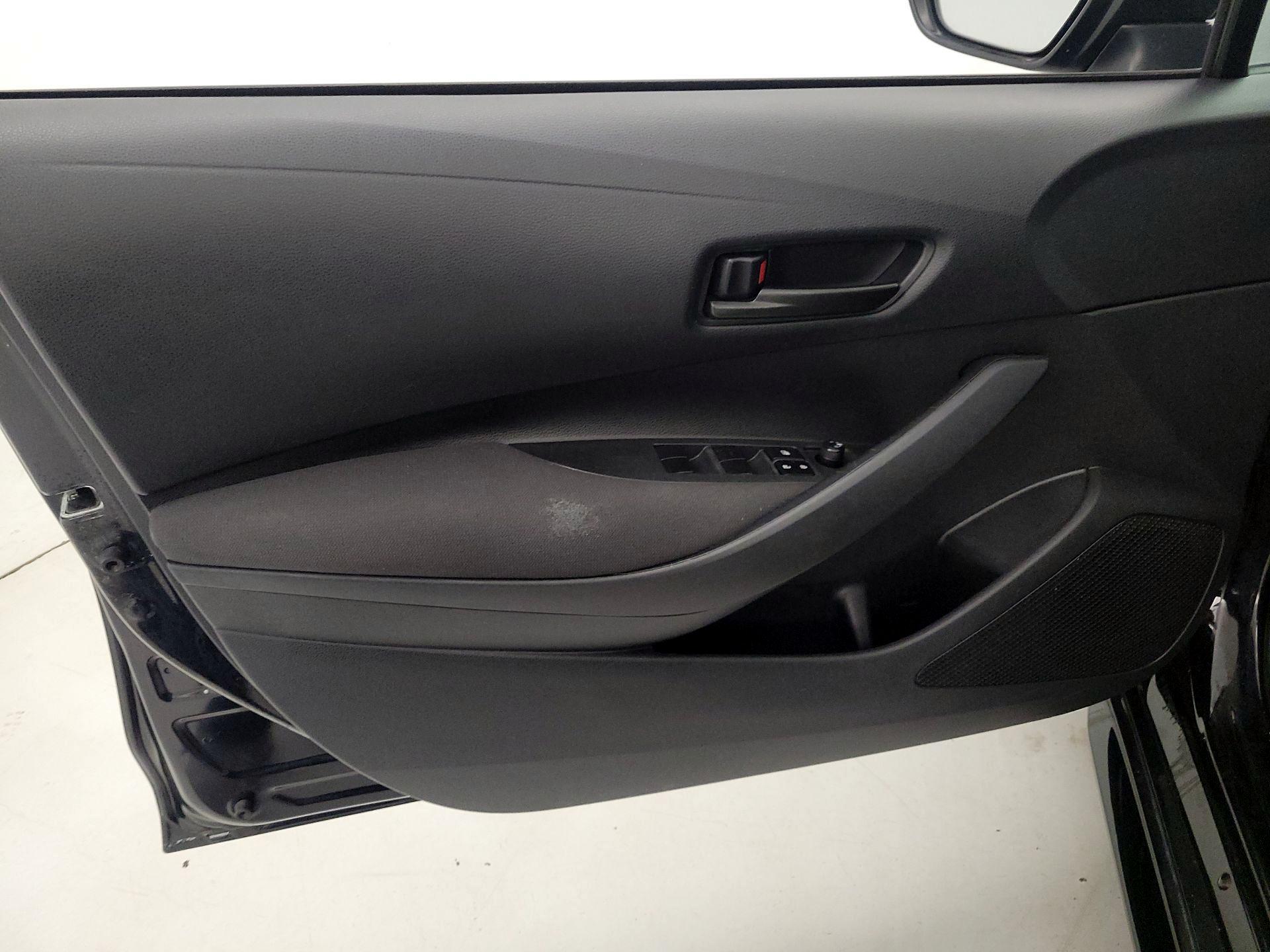 Thumbnail: 2023 Toyota Corolla - 12