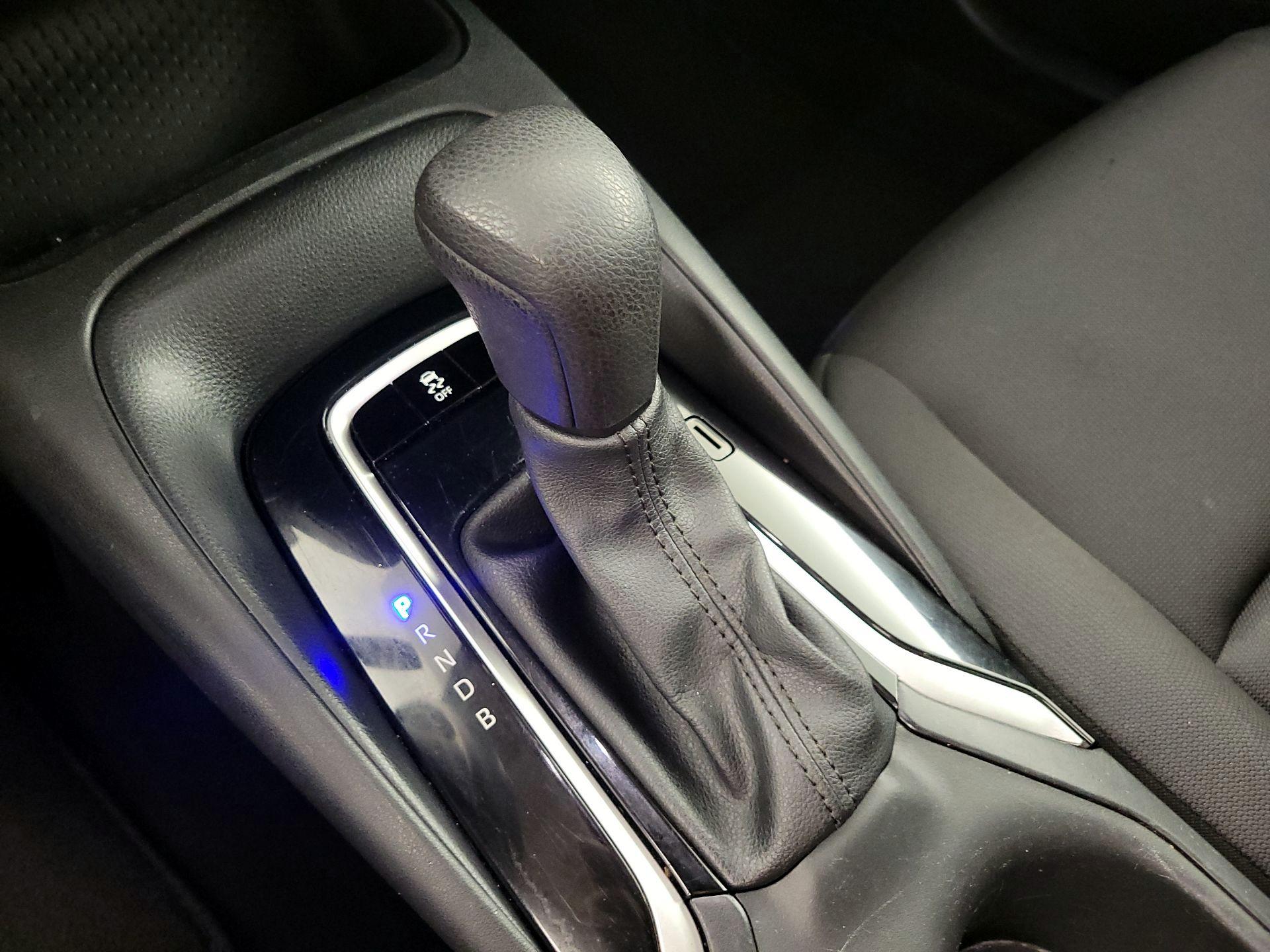 Thumbnail: 2023 Toyota Corolla - 17