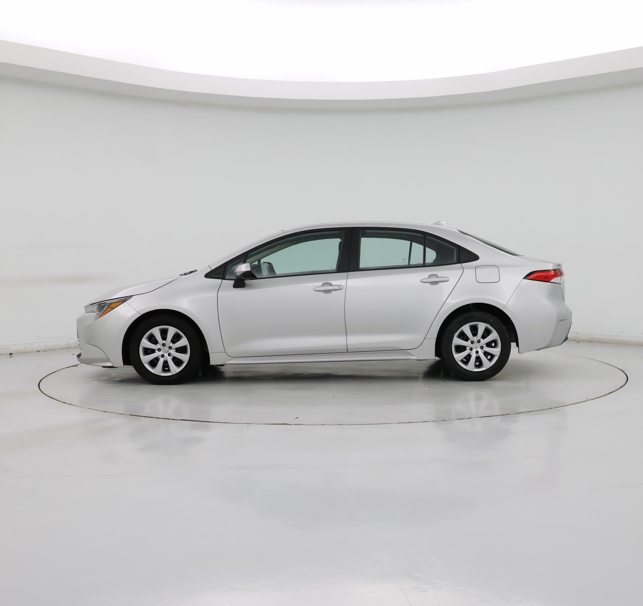 Thumbnail: 2023 Toyota Corolla - 3