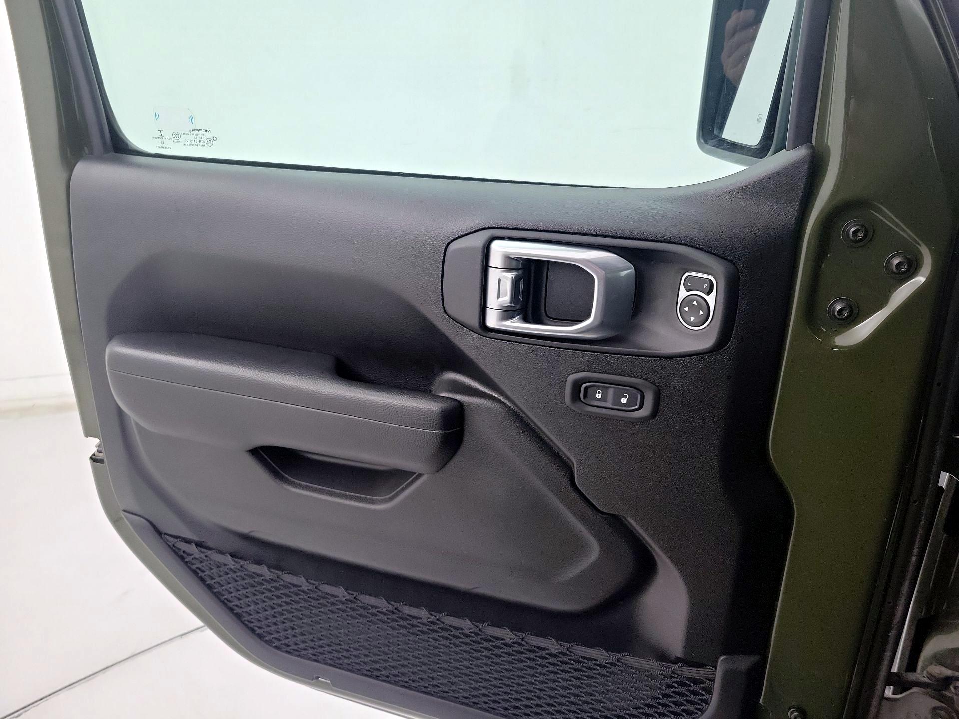 Thumbnail: 2023 Jeep Wrangler - 12