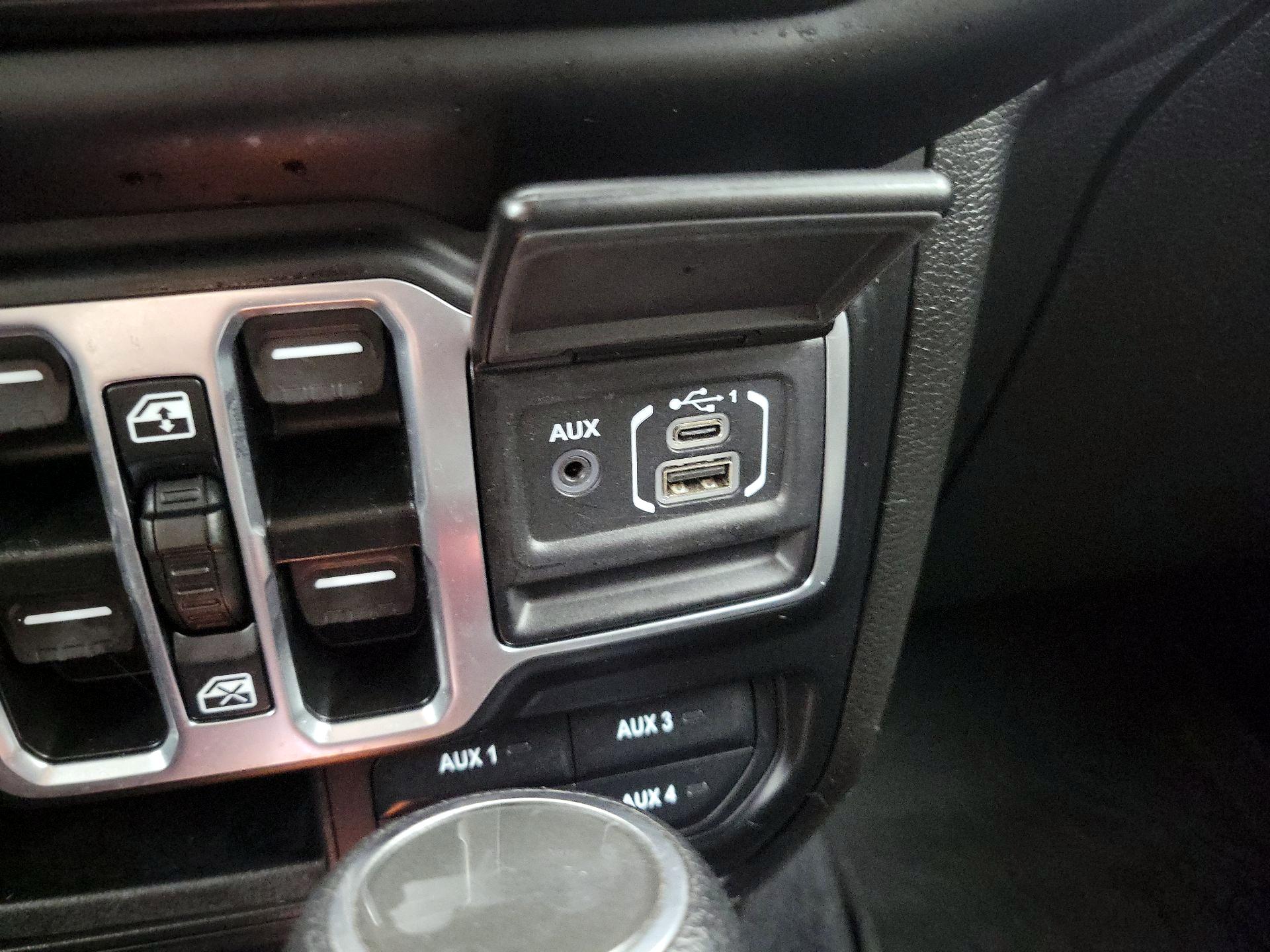 Thumbnail: 2023 Jeep Wrangler - 18