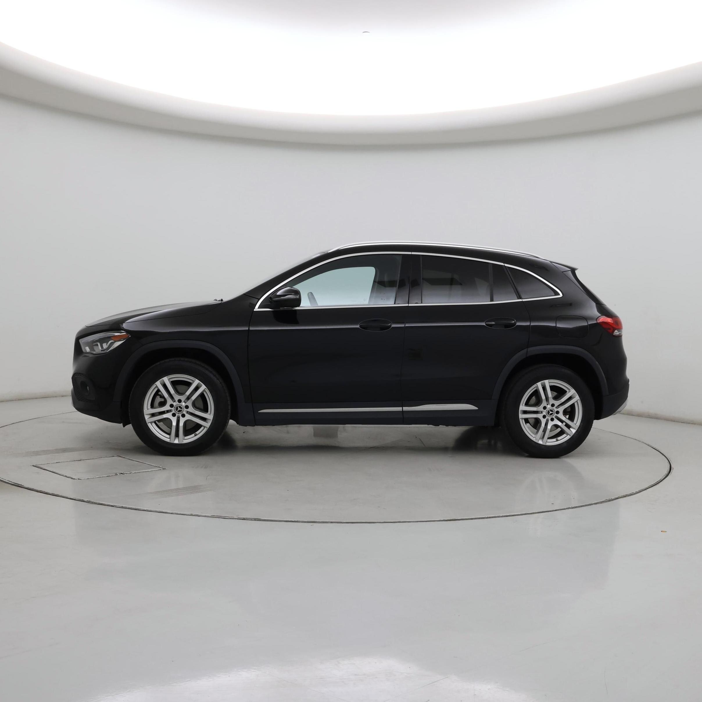 Thumbnail: 2023 Mercedes-Benz GLA - 3