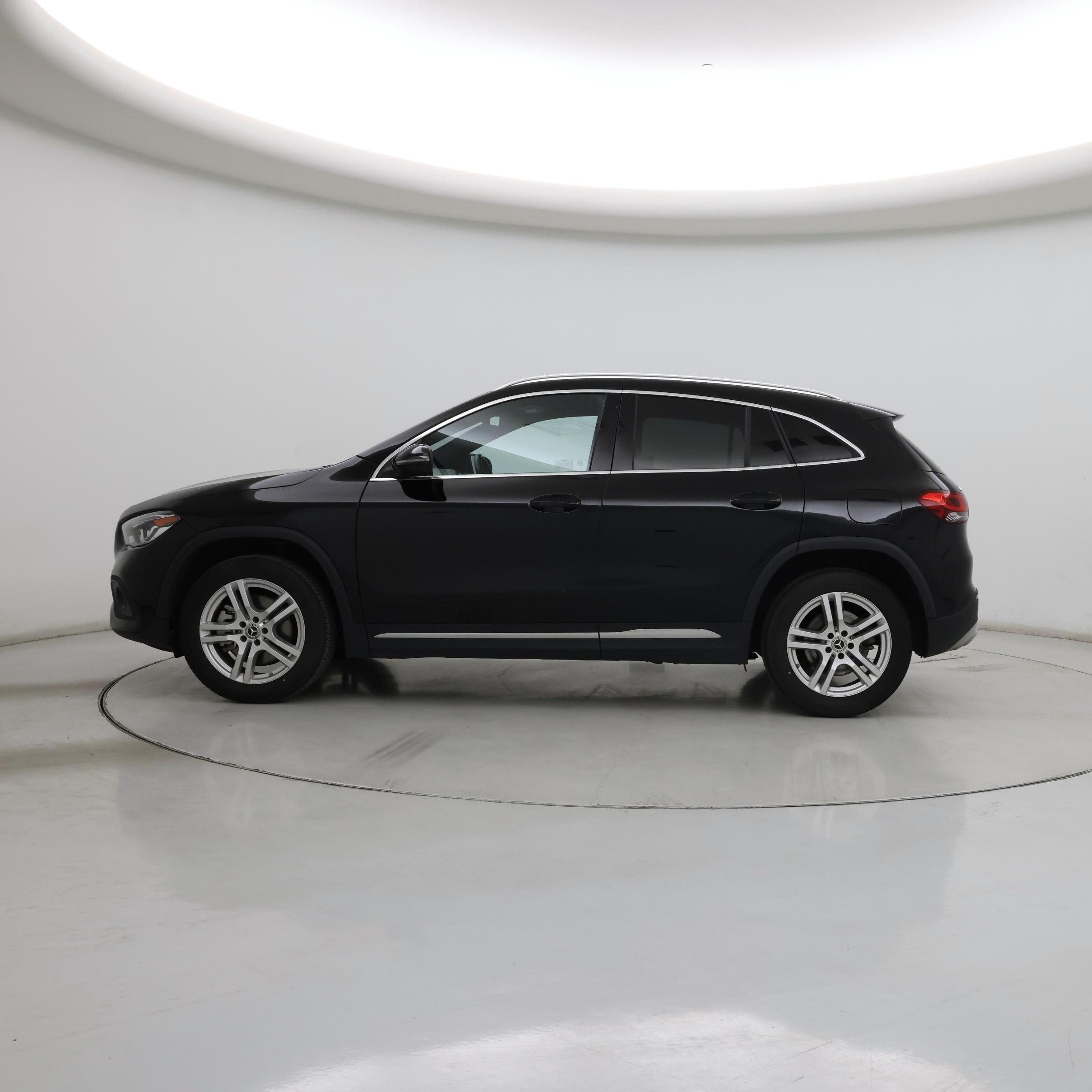 Thumbnail: 2023 Mercedes-Benz GLA - 3