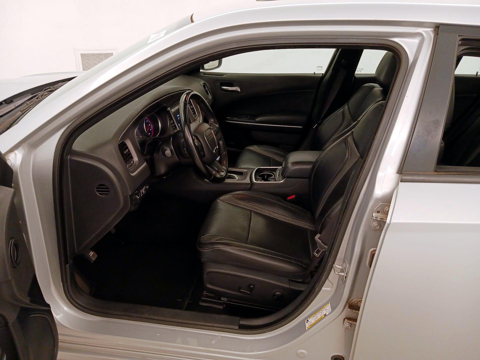 Thumbnail: 2022 Dodge Charger - 11