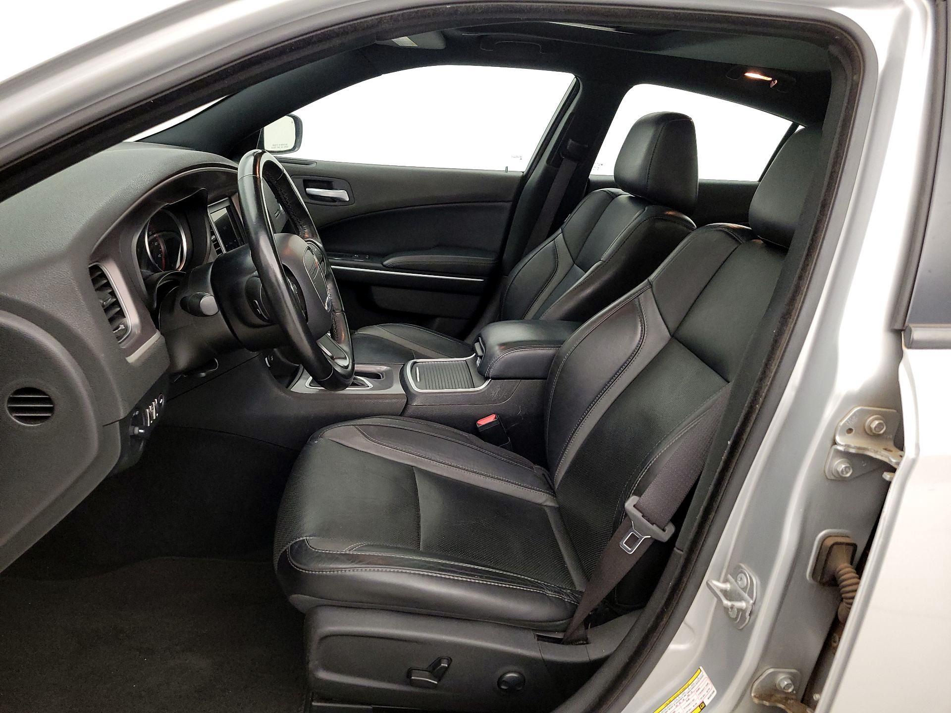 Thumbnail: 2022 Dodge Charger - 11