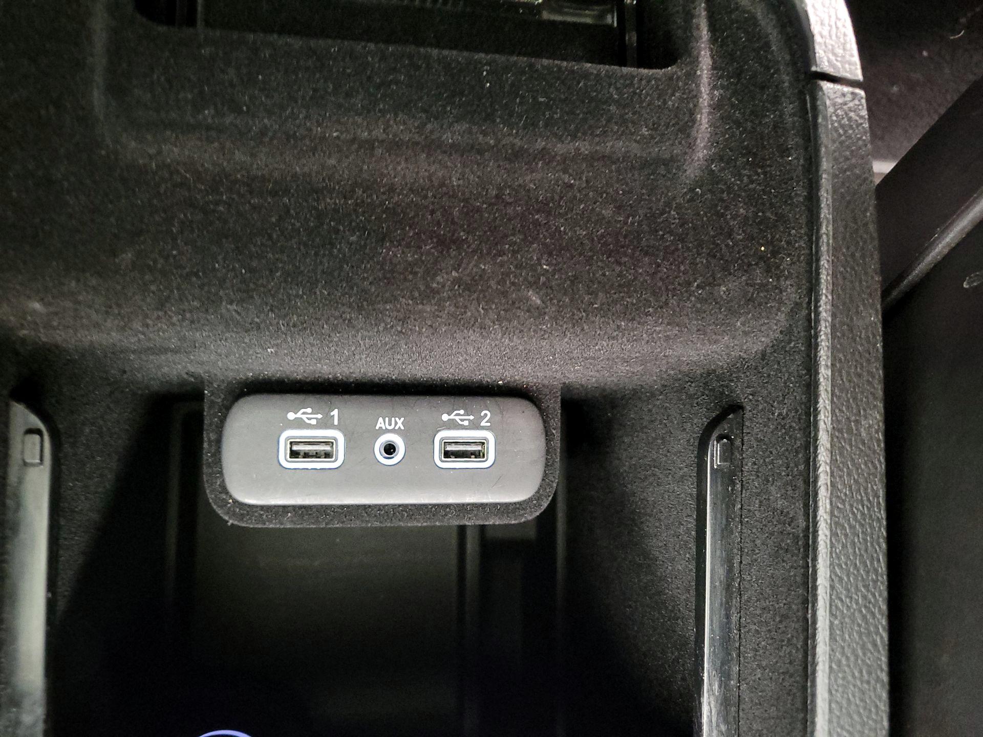 Thumbnail: 2022 Dodge Charger - 18