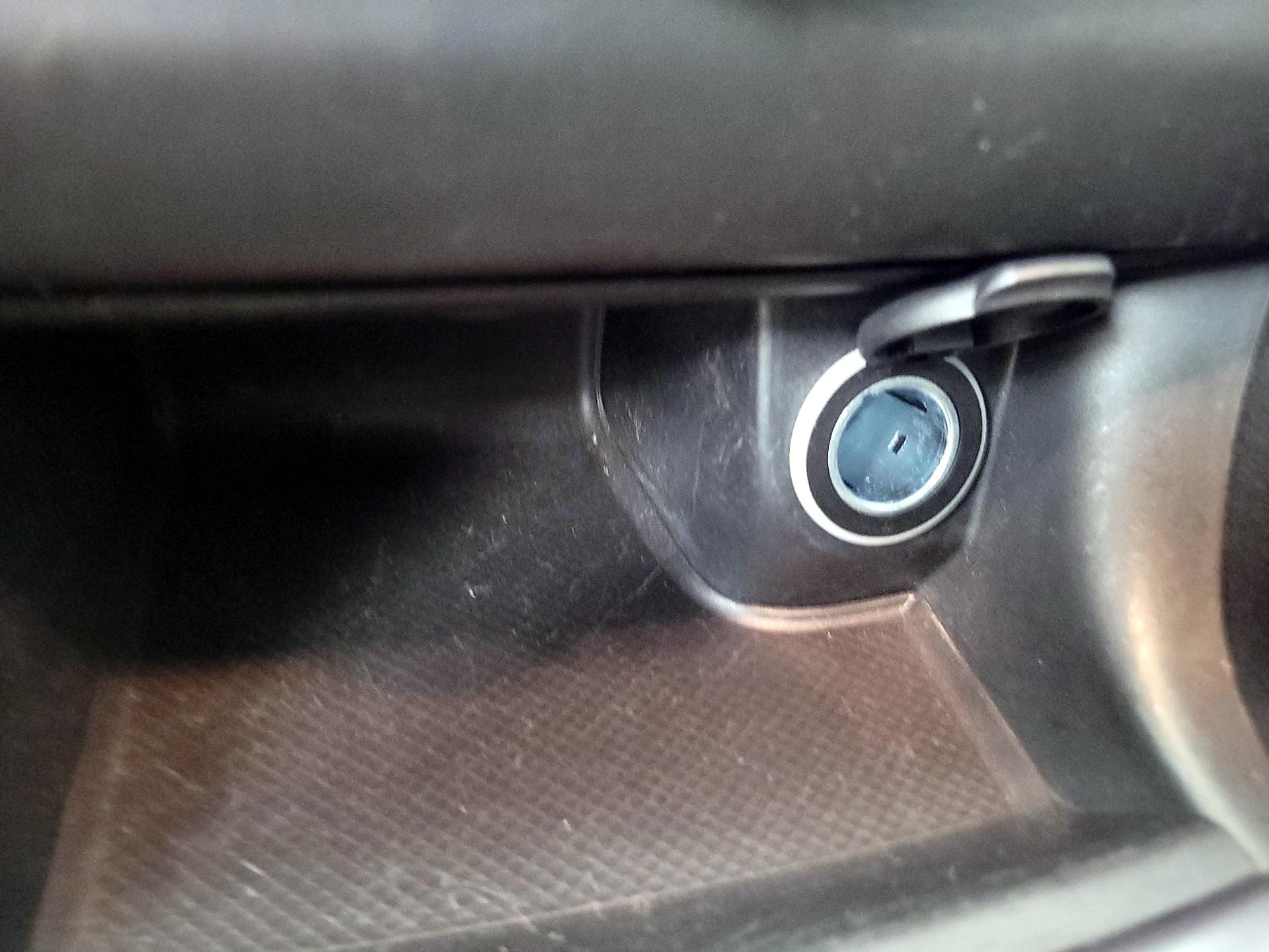 Thumbnail: 2021 Dodge Charger - 18